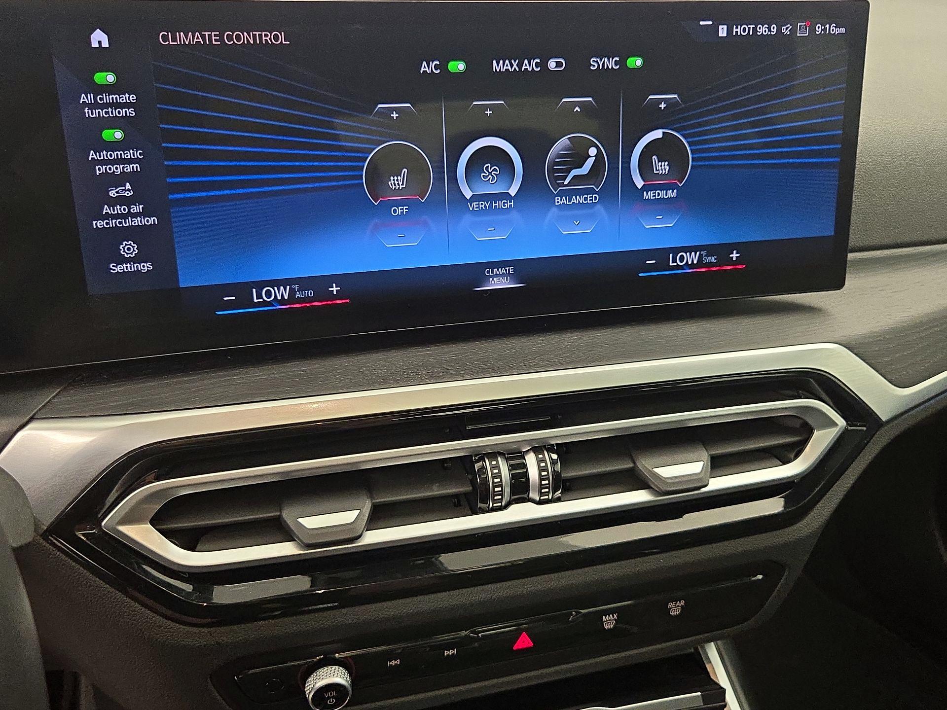 Thumbnail: 2024 BMW 3 Series - 17