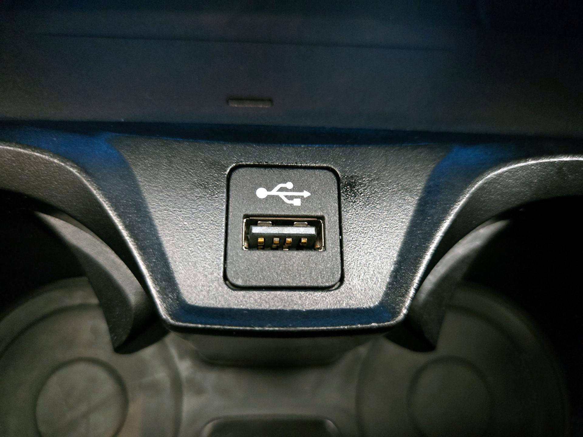 Thumbnail: 2024 BMW 3 Series - 19