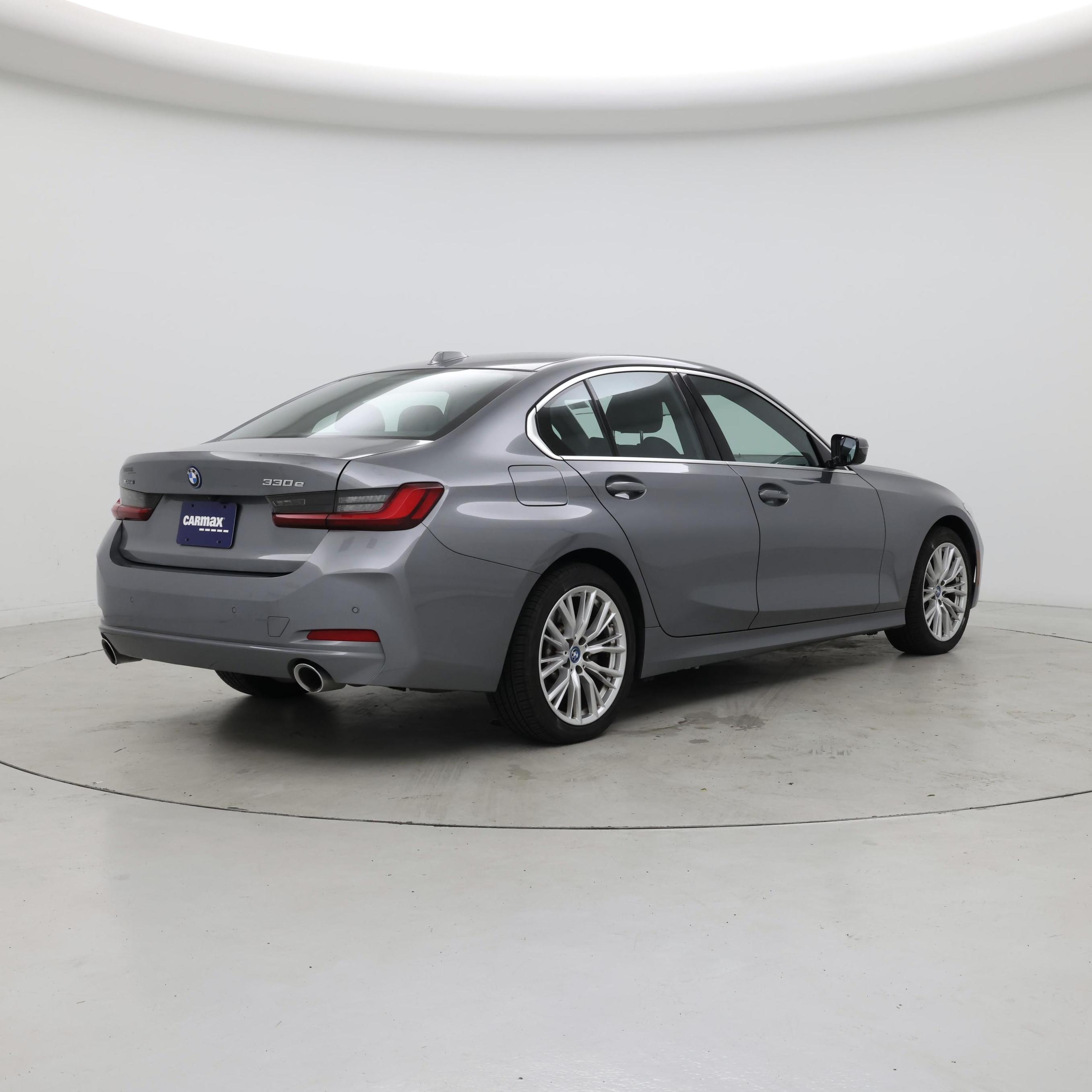 Thumbnail: 2024 BMW 3 Series - 8