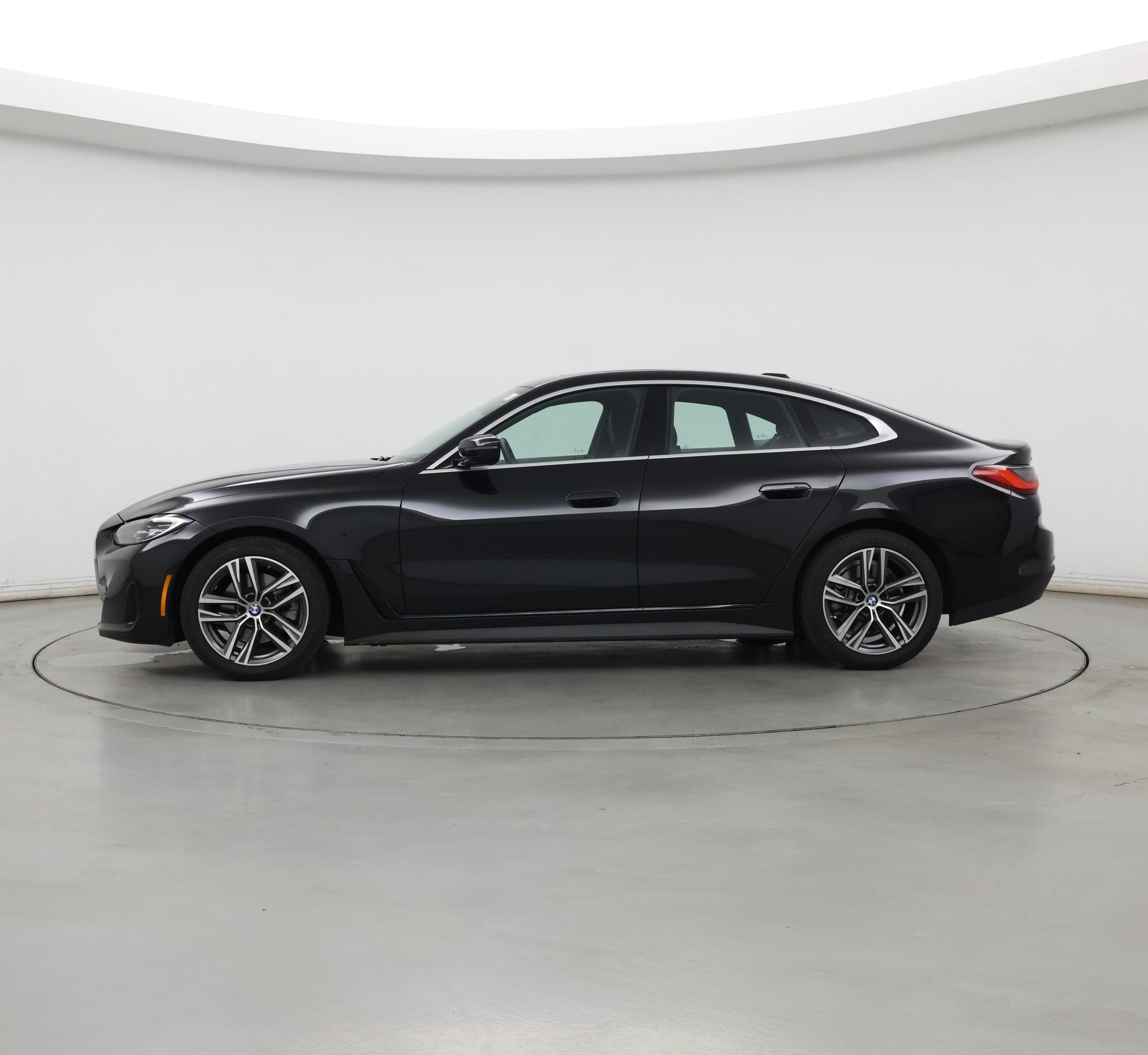 Thumbnail: 2024 BMW 4 Series - 3