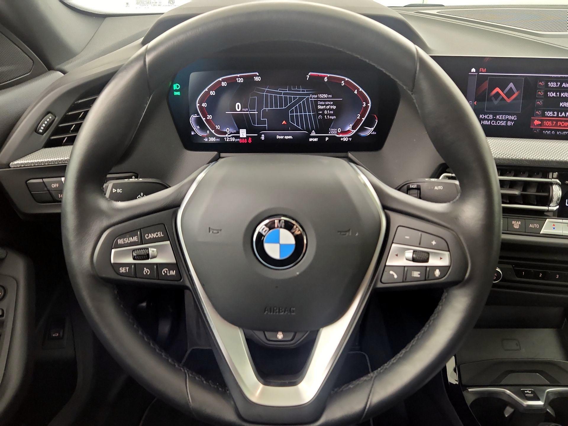 Thumbnail: 2024 BMW 2 Series - 10