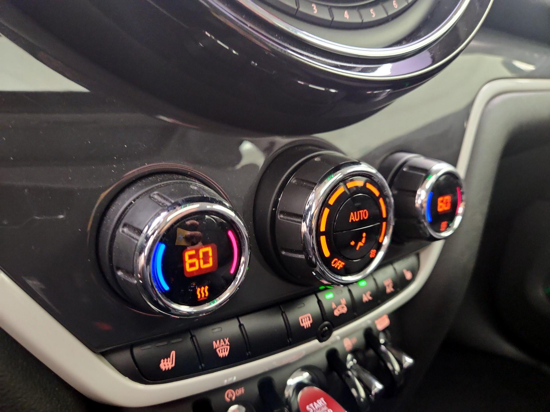 Thumbnail: 2020 MINI Cooper Countryman - 17