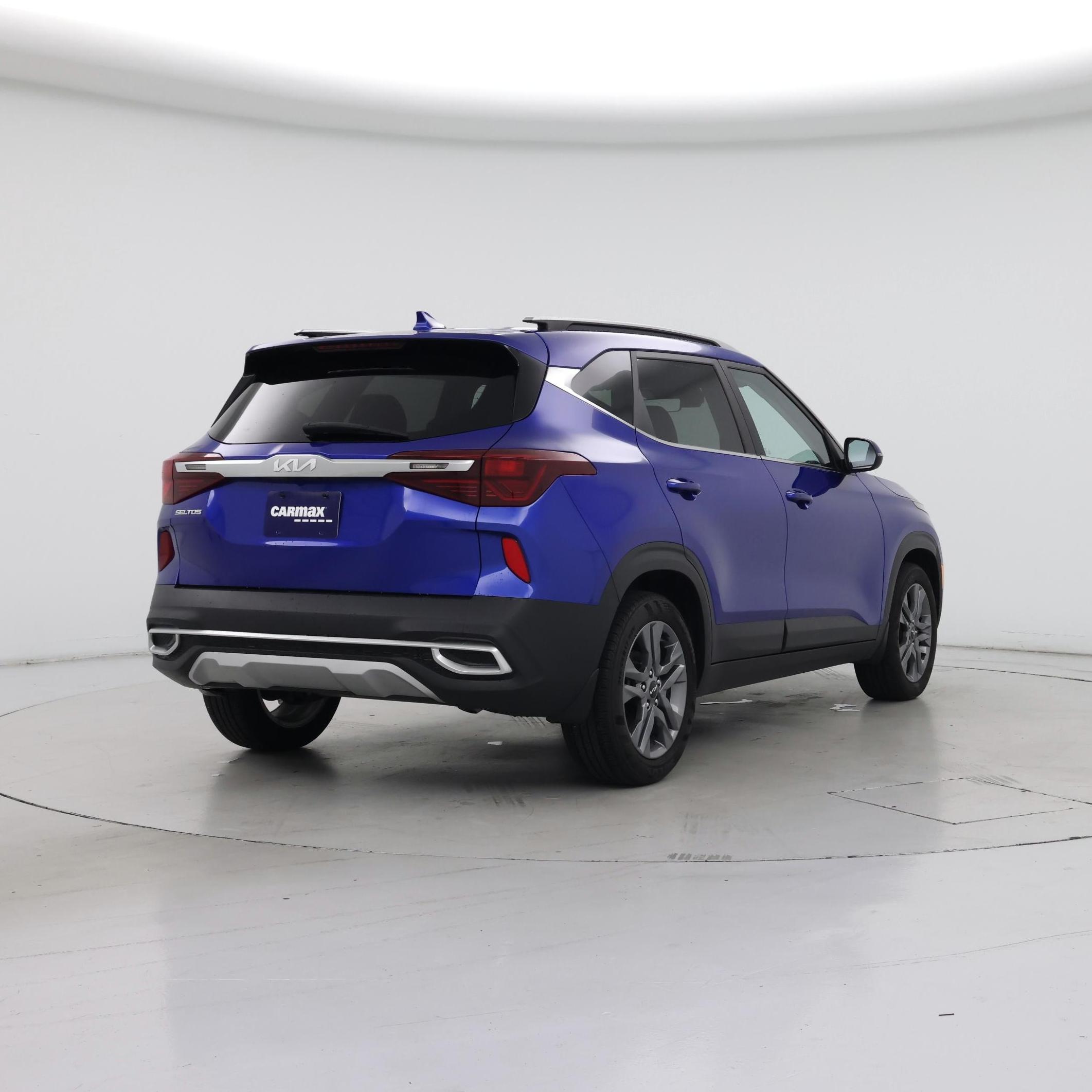 Thumbnail: 2023 Kia Seltos - 8