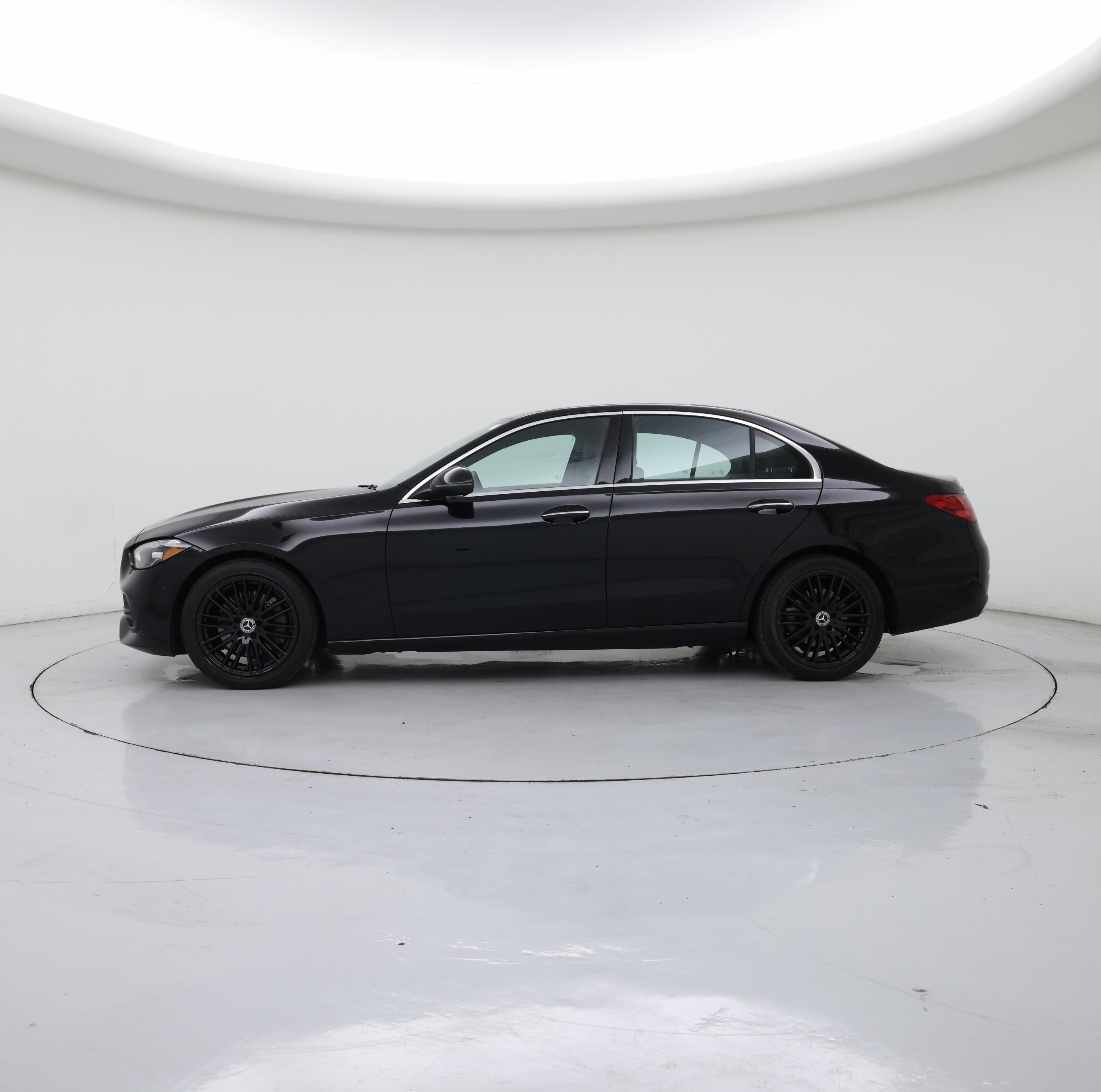 Thumbnail: 2024 Mercedes-Benz C-Class - 3
