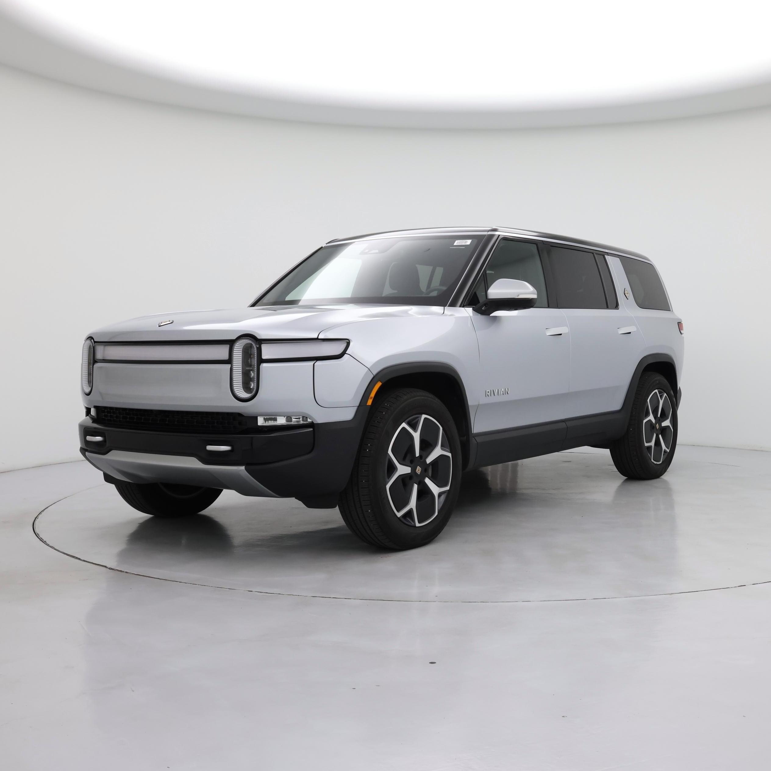 Thumbnail: 2024 Rivian R1S - 4