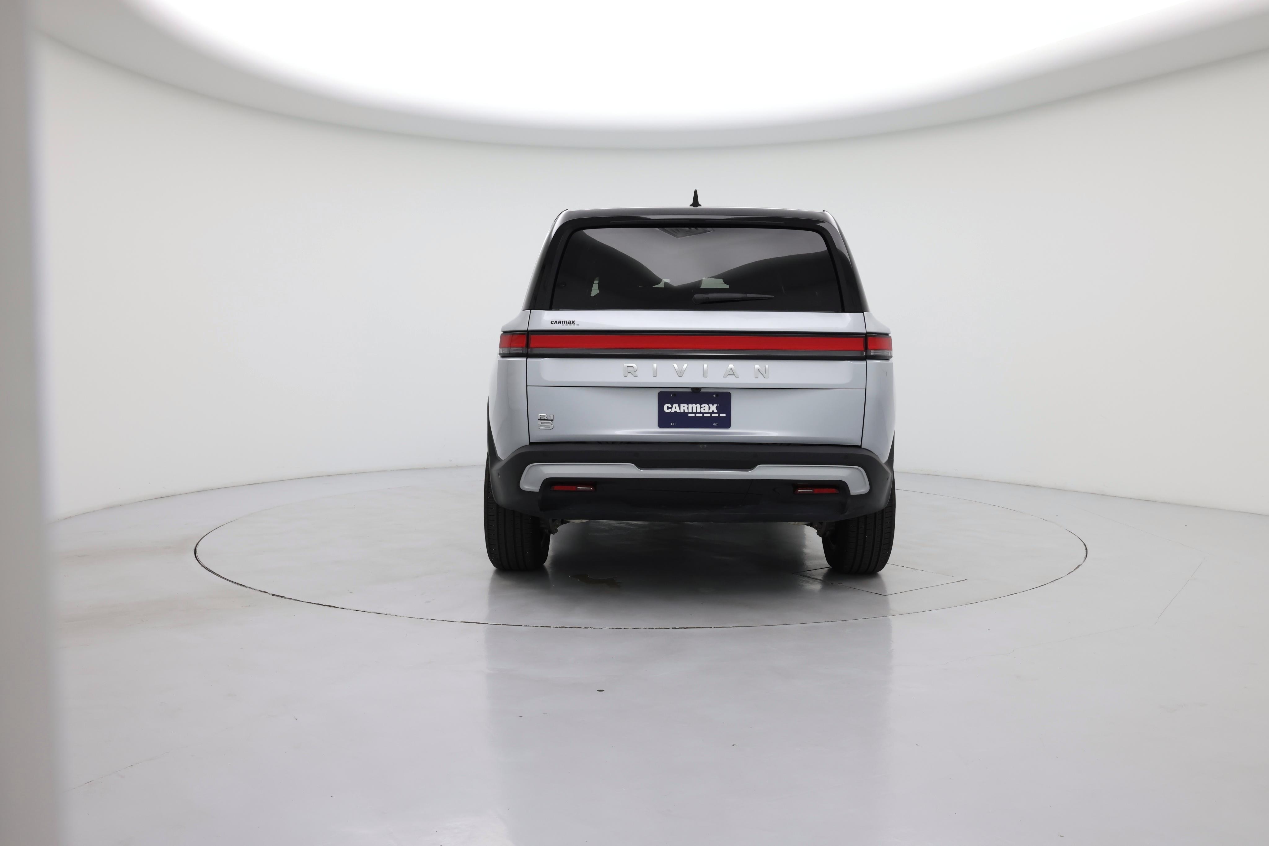 Thumbnail: 2024 Rivian R1S - 6