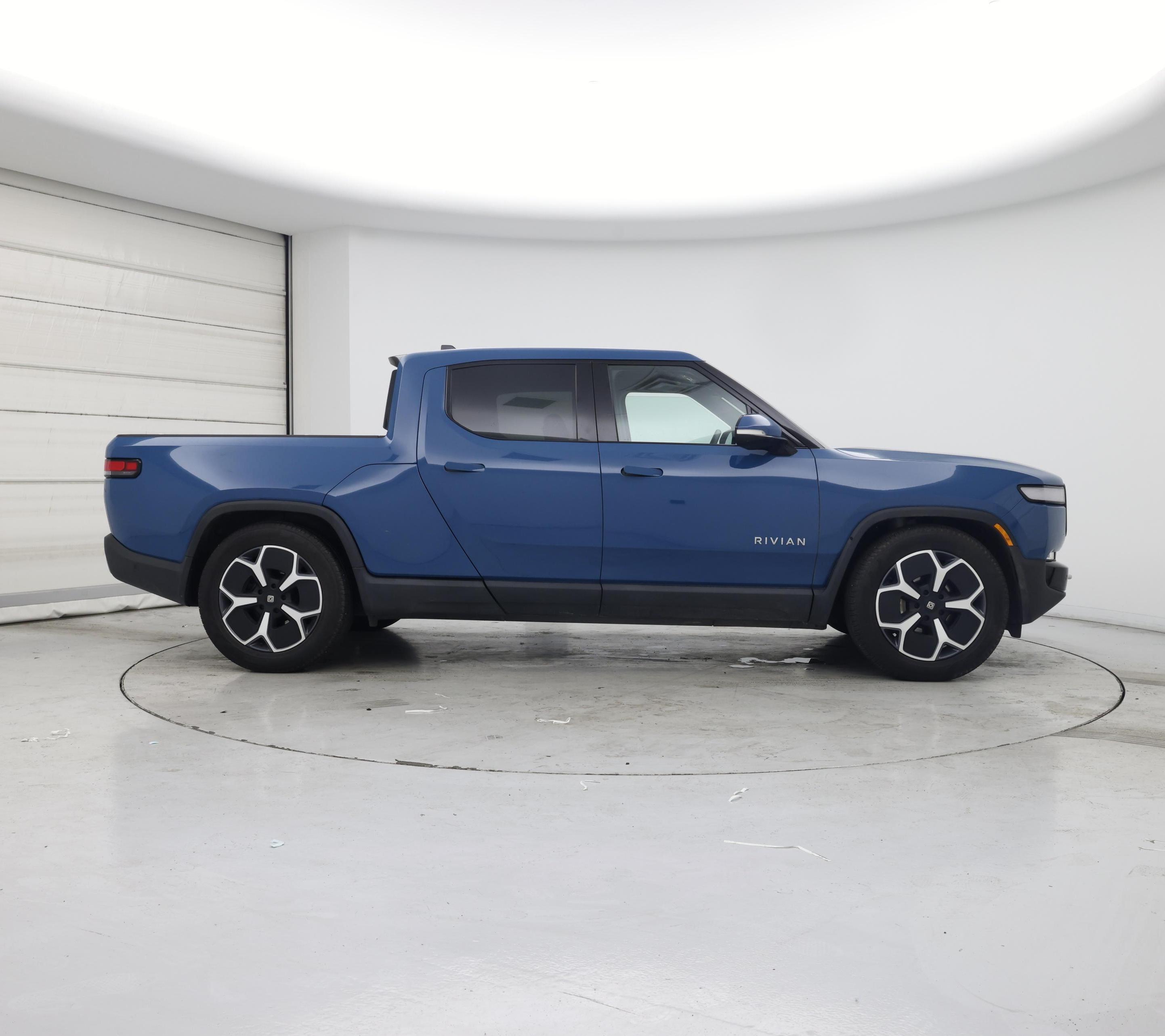 Thumbnail: 2023 Rivian R1T - 7