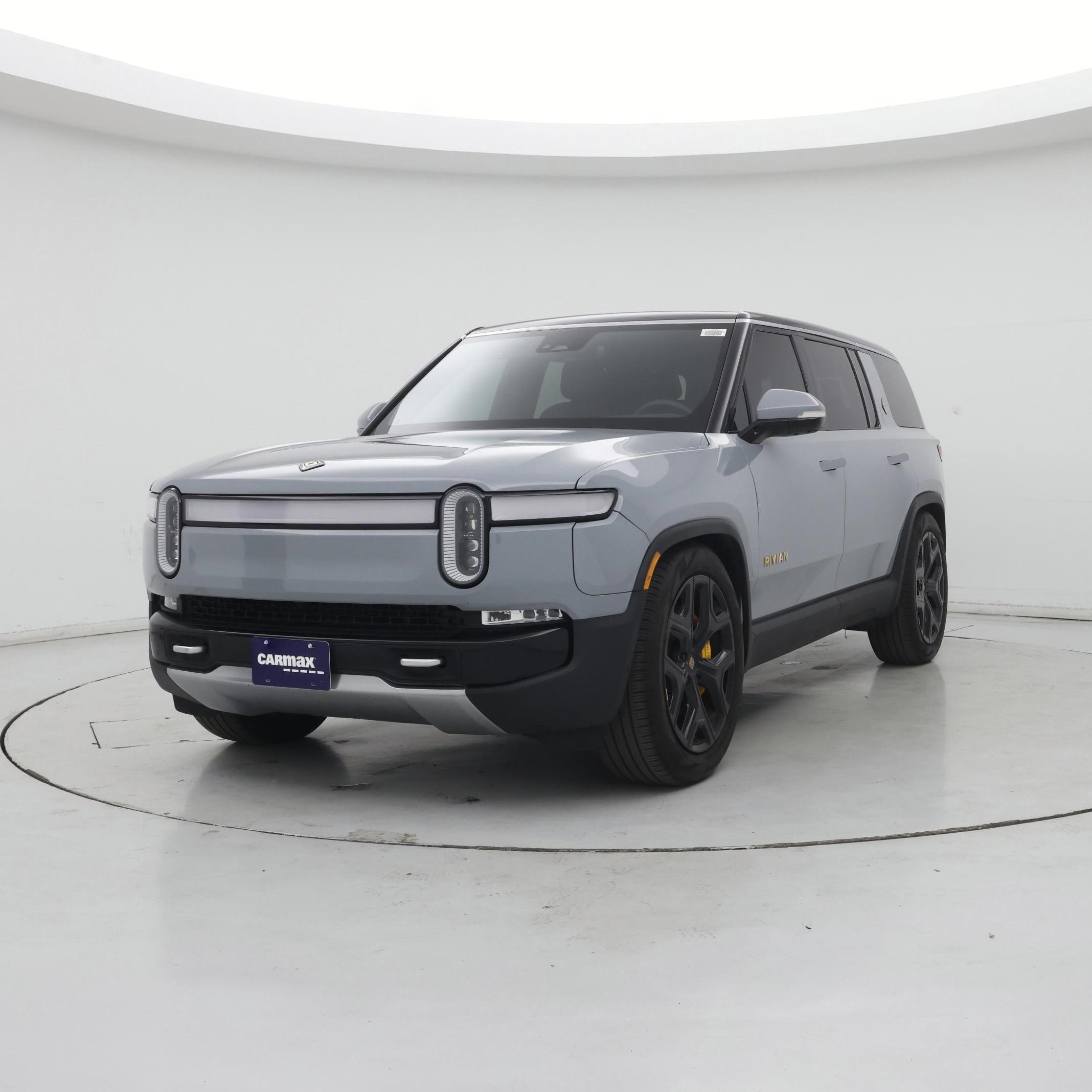 Thumbnail: 2023 Rivian R1S - 4