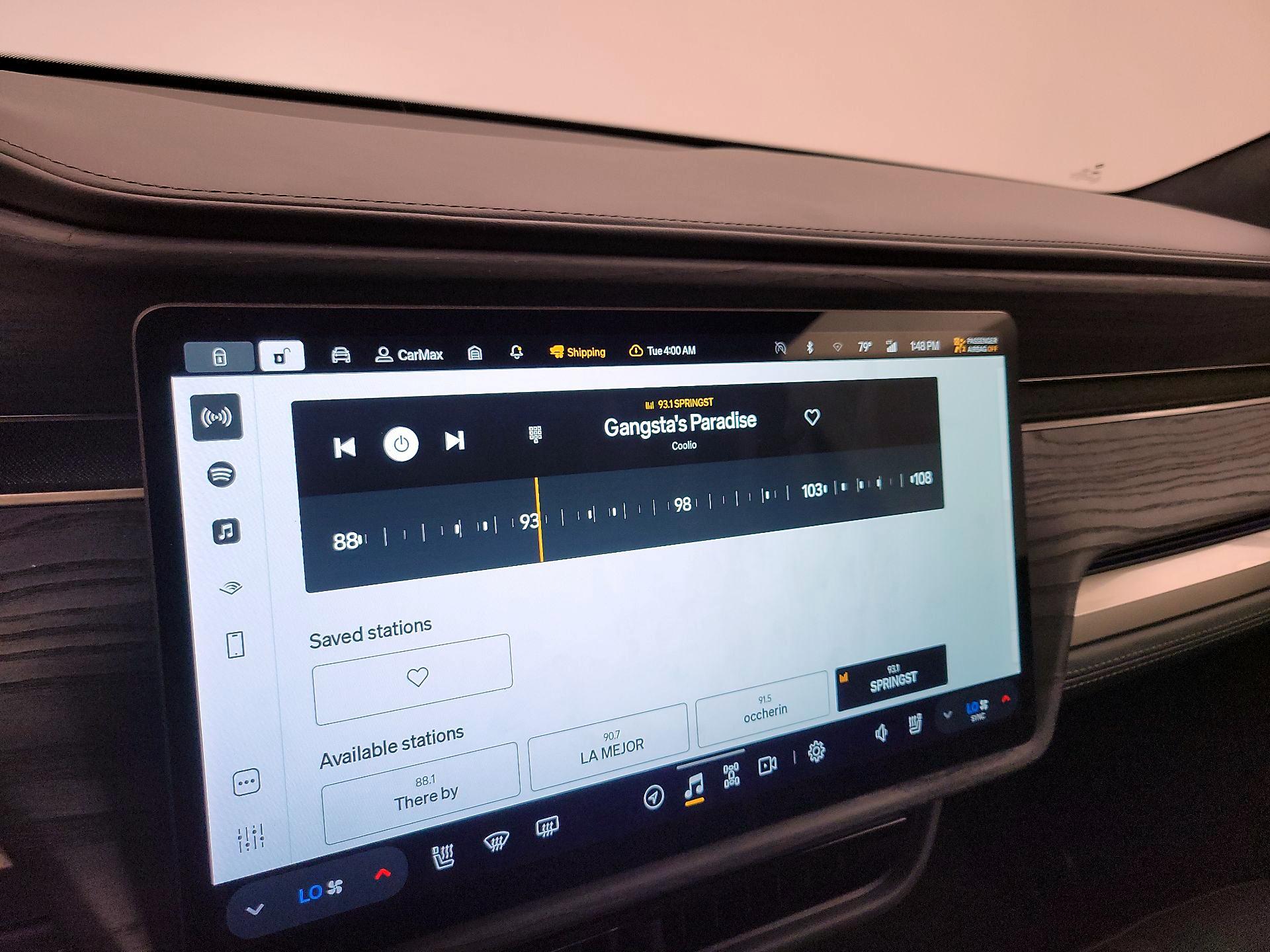 Thumbnail: 2022 Rivian R1S - 14