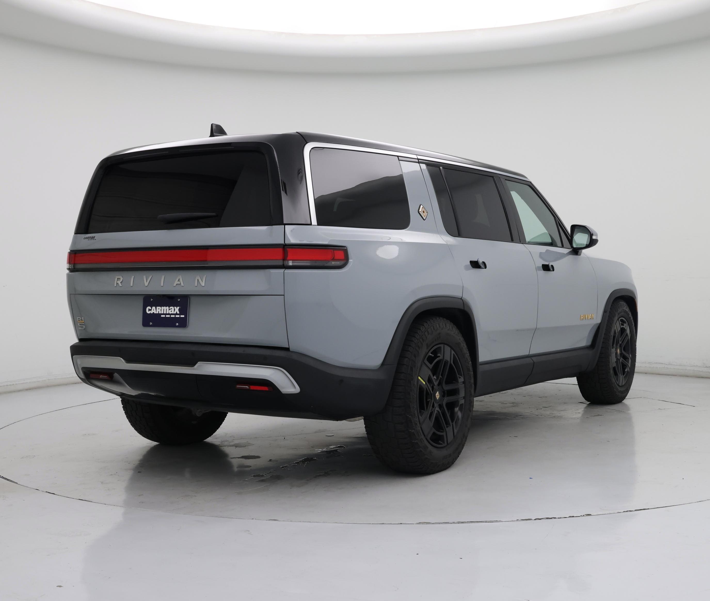 Thumbnail: 2022 Rivian R1S - 8