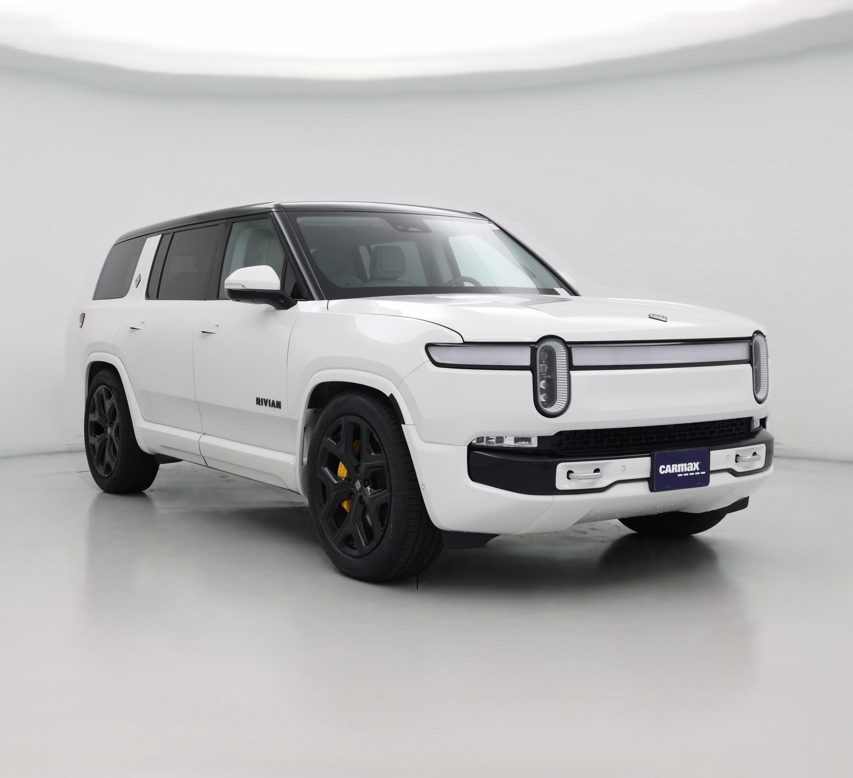 Thumbnail: 2023 Rivian R1S - 1