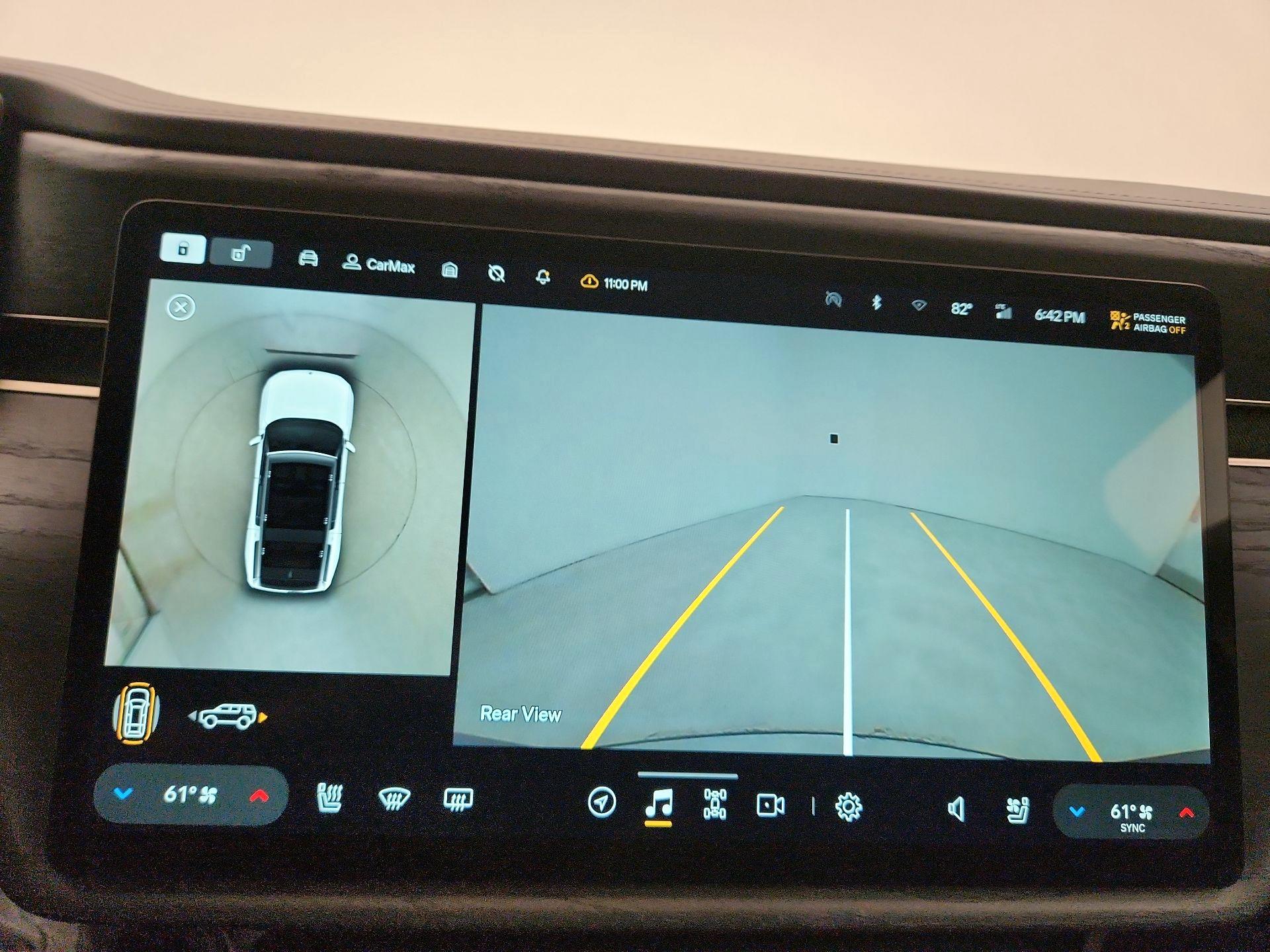 Thumbnail: 2022 Rivian R1S - 14