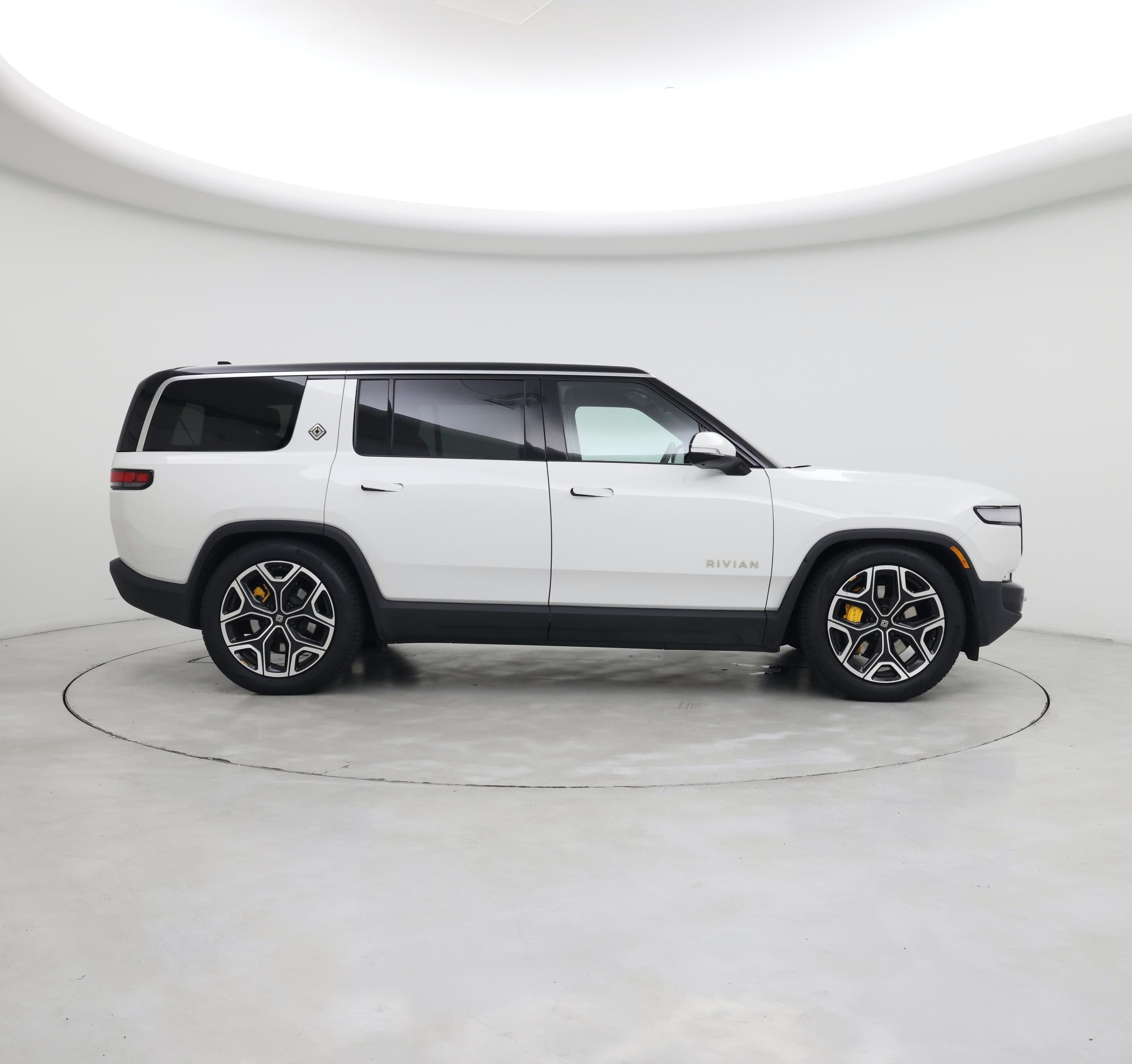 Thumbnail: 2022 Rivian R1S - 7