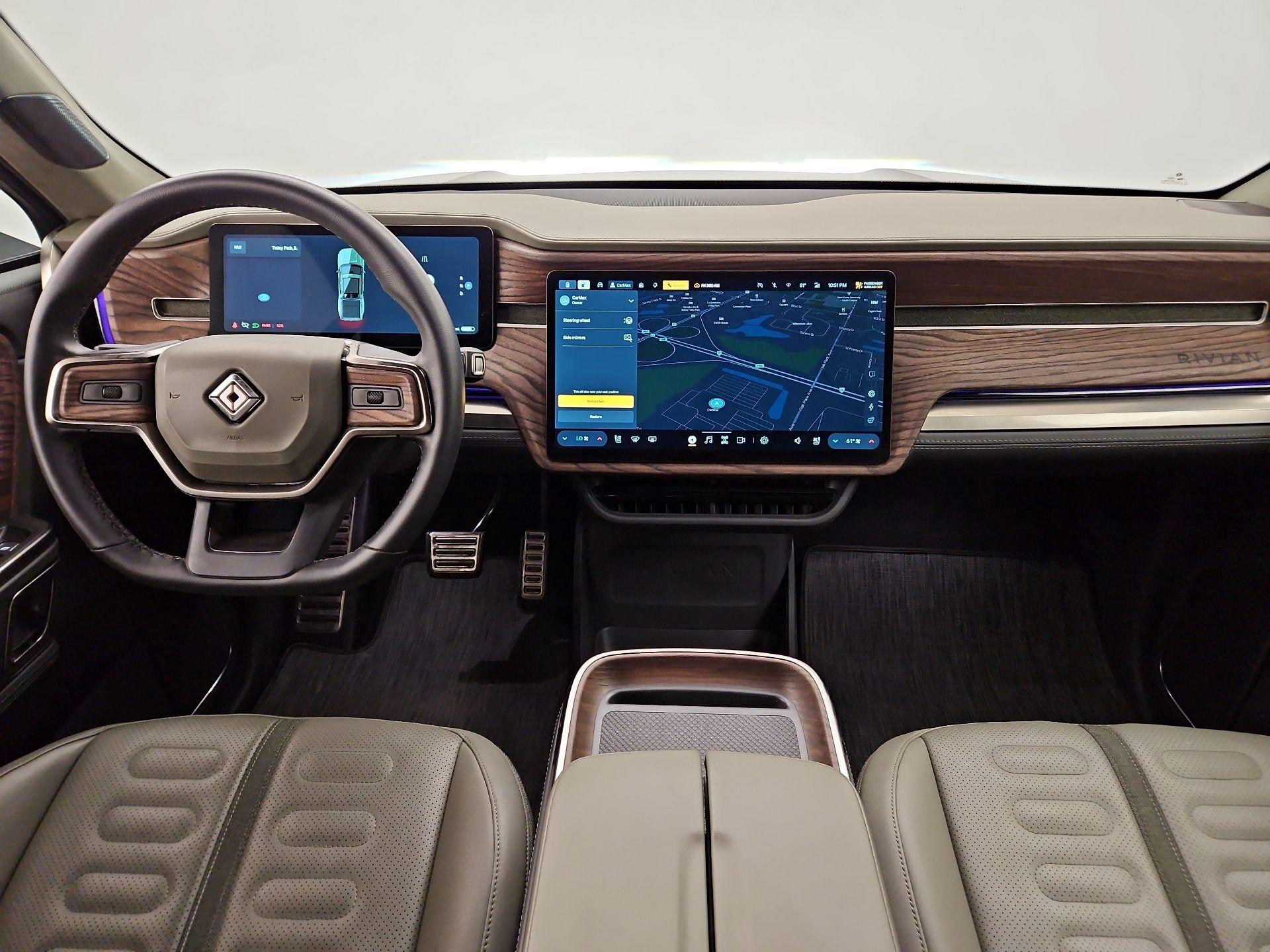 Thumbnail: 2022 Rivian R1T - 9