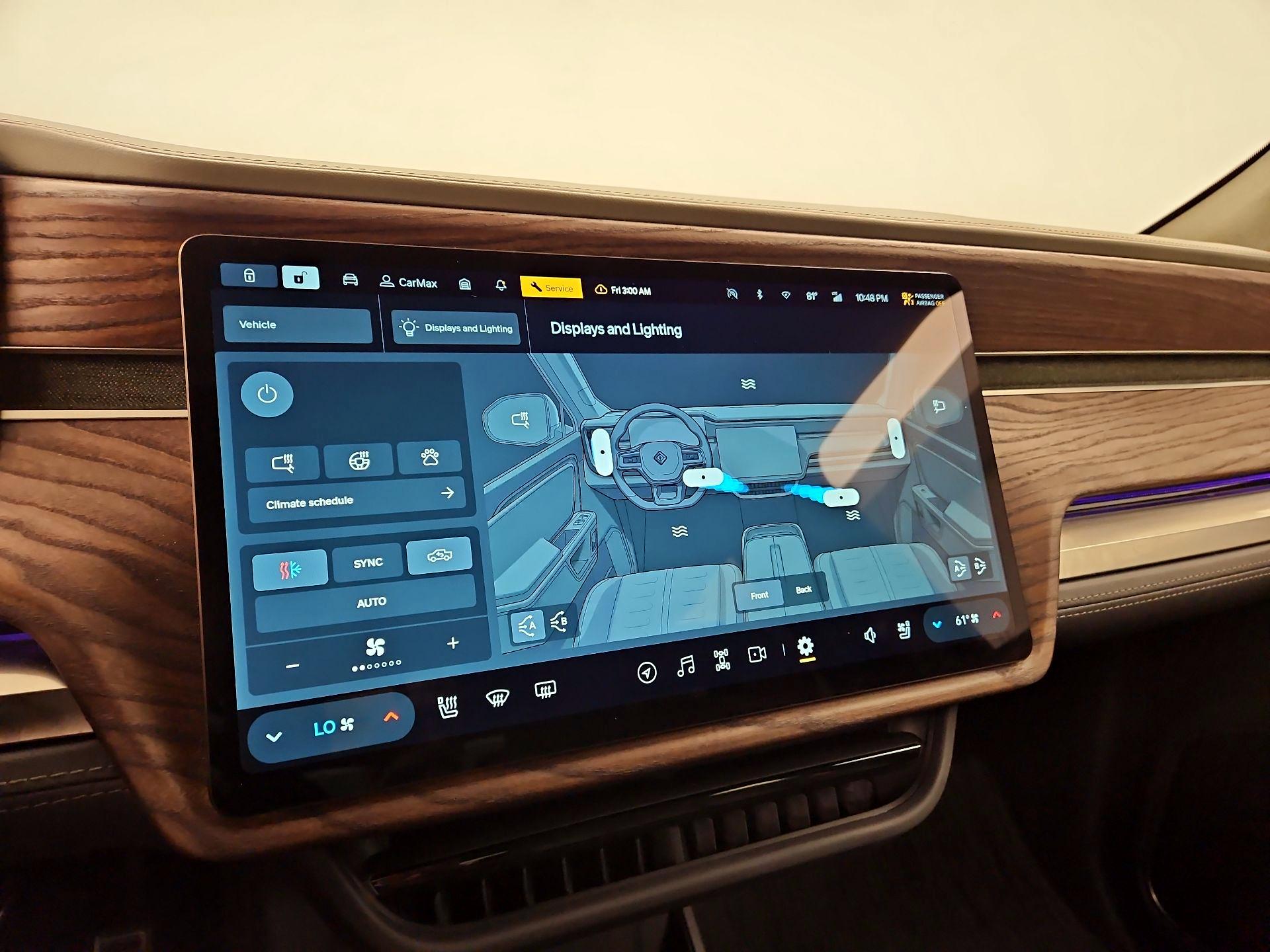 Thumbnail: 2022 Rivian R1T - 16