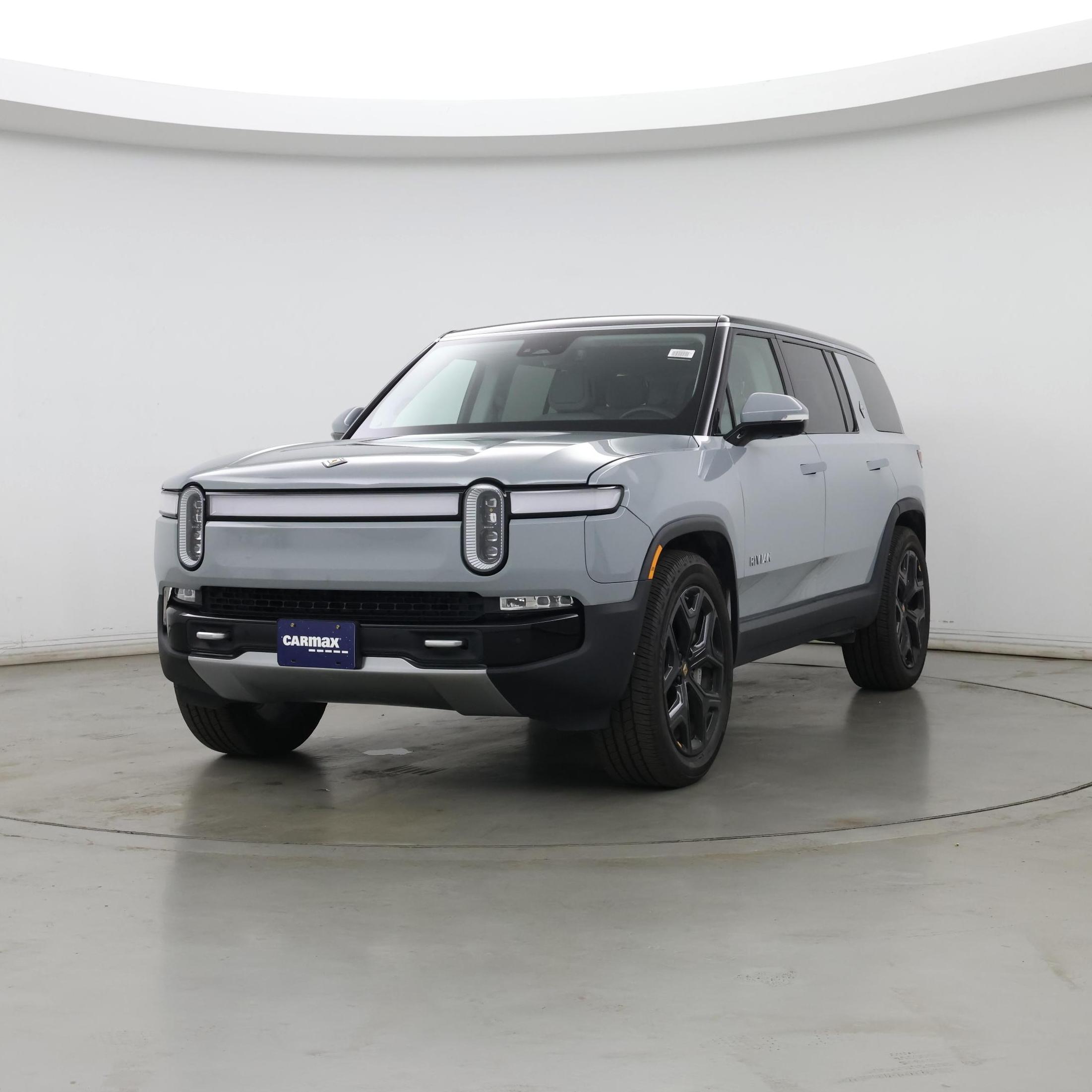 Thumbnail: 2023 Rivian R1S - 4