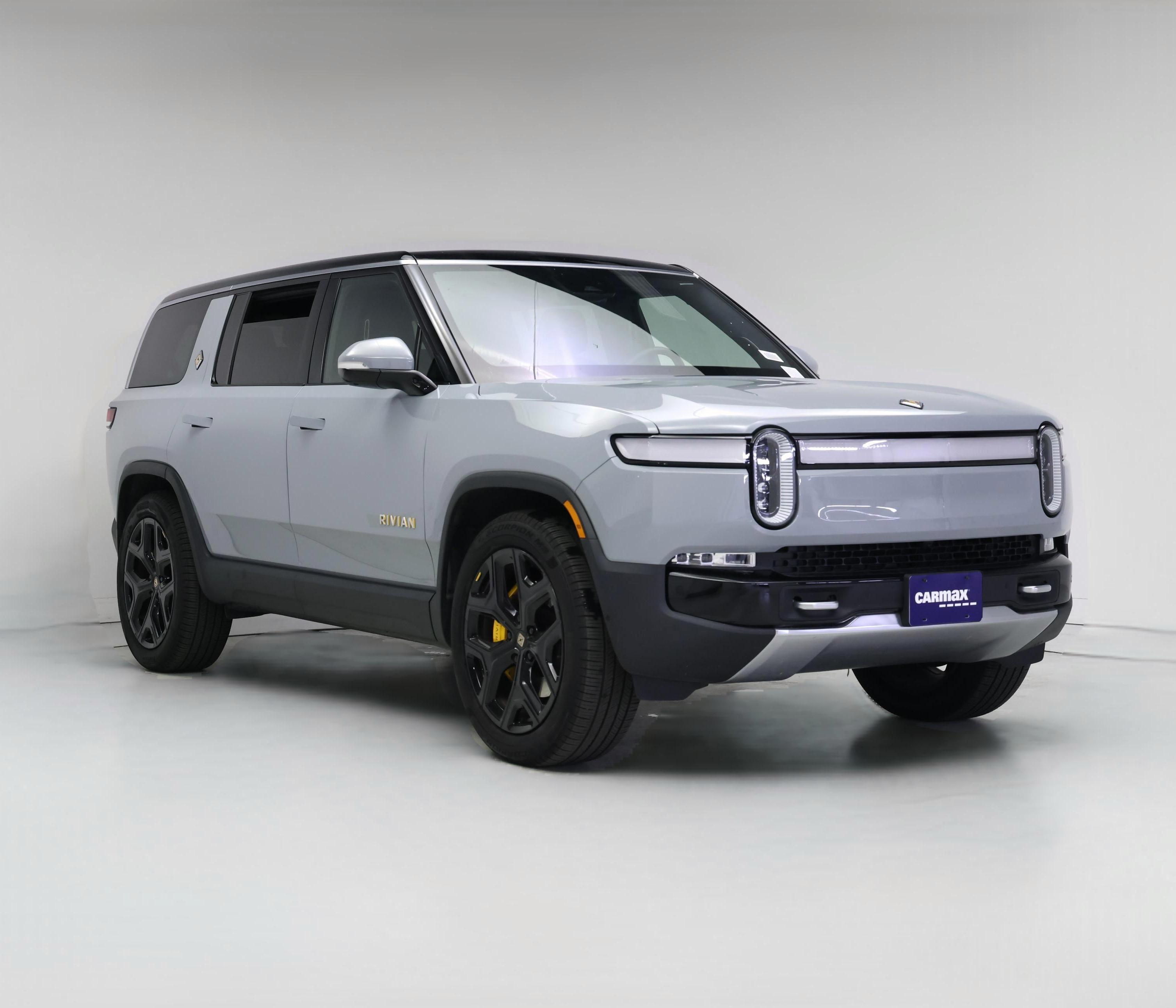 Thumbnail: 2023 Rivian R1S - 1