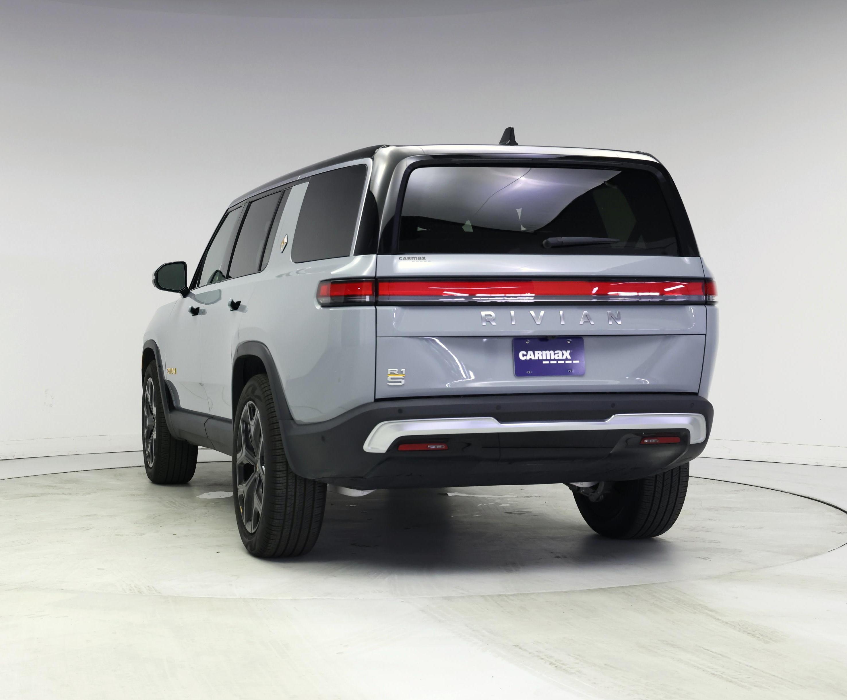 Thumbnail: 2023 Rivian R1S - 6