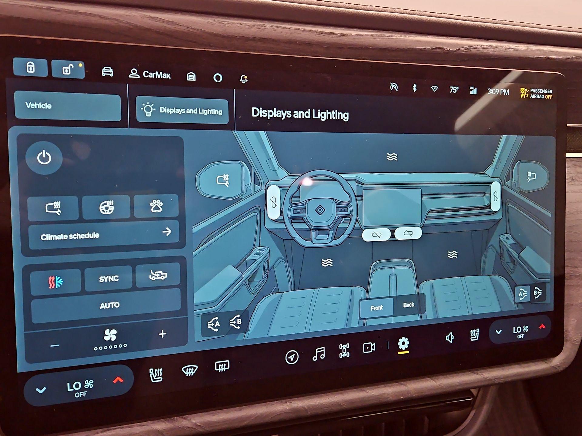 Thumbnail: 2022 Rivian R1T - 16