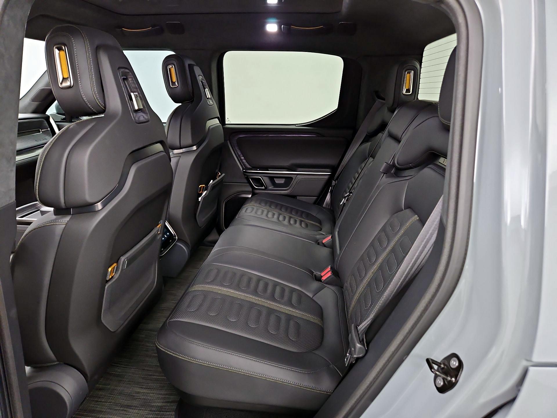 Thumbnail: 2022 Rivian R1T - 19