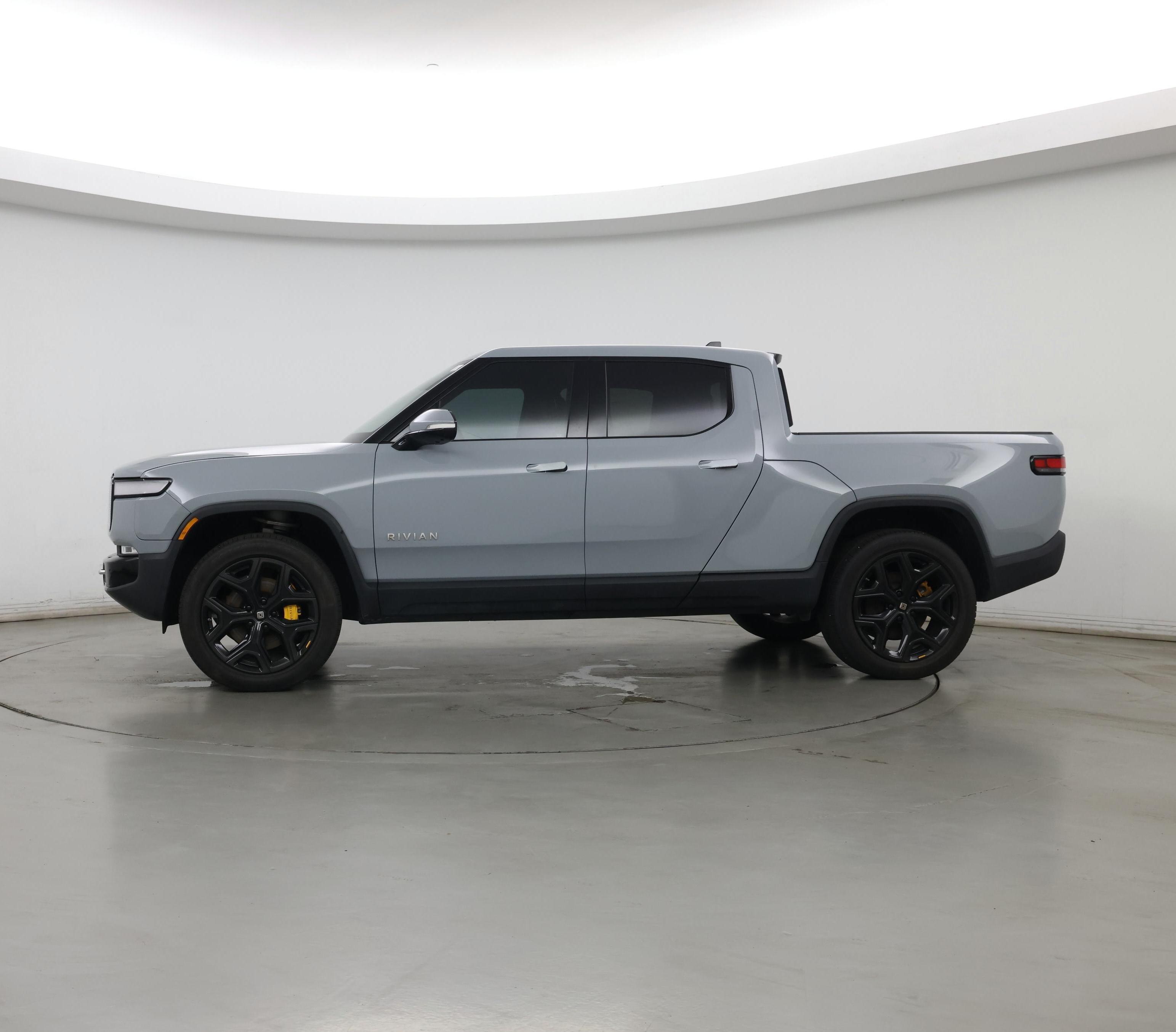 Thumbnail: 2022 Rivian R1T - 3