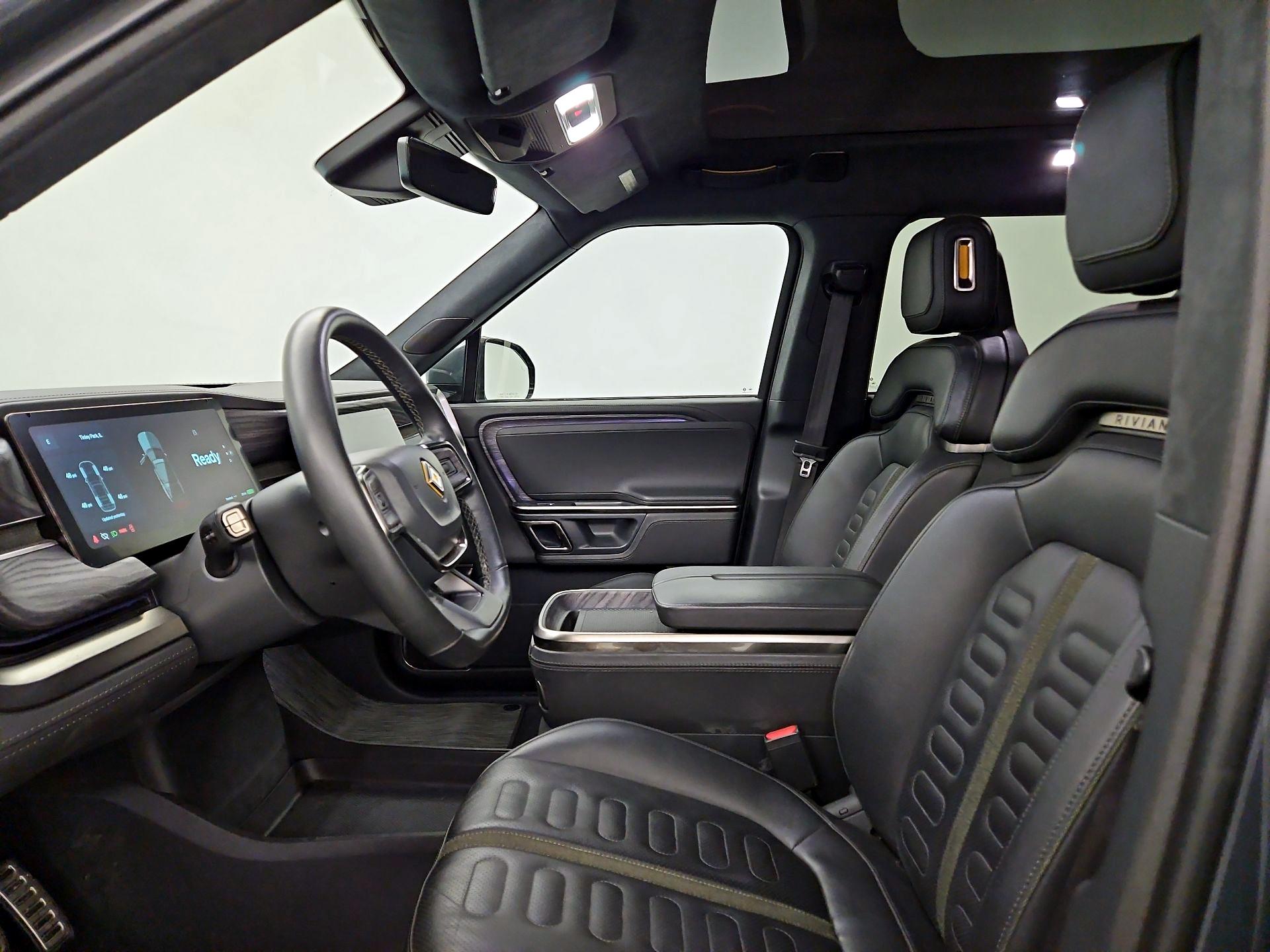 Thumbnail: 2022 Rivian R1S - 11