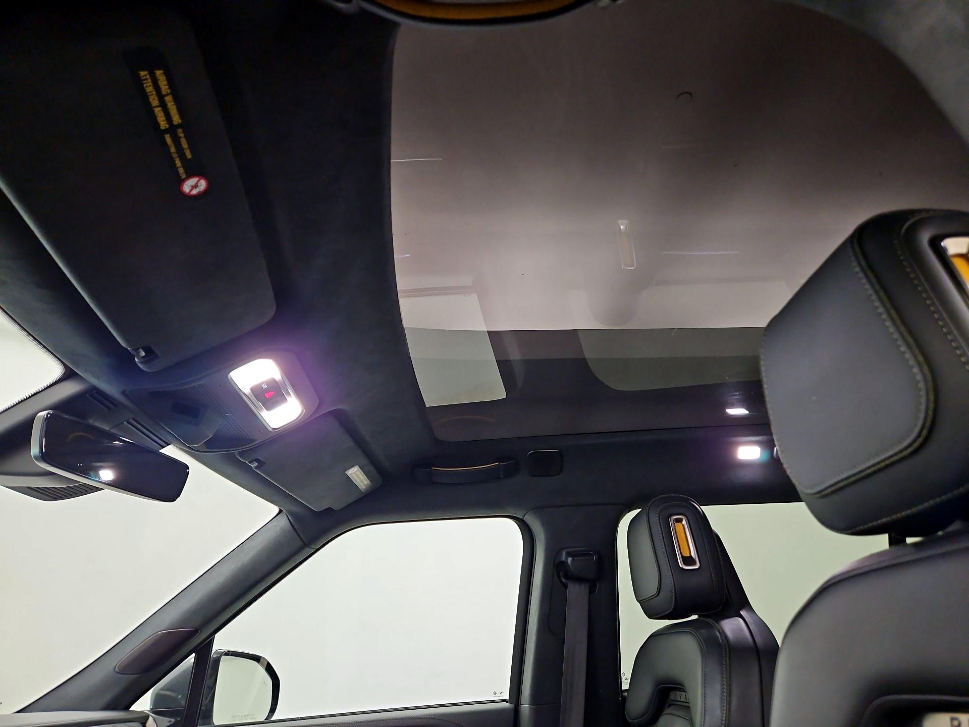 Thumbnail: 2022 Rivian R1S - 18