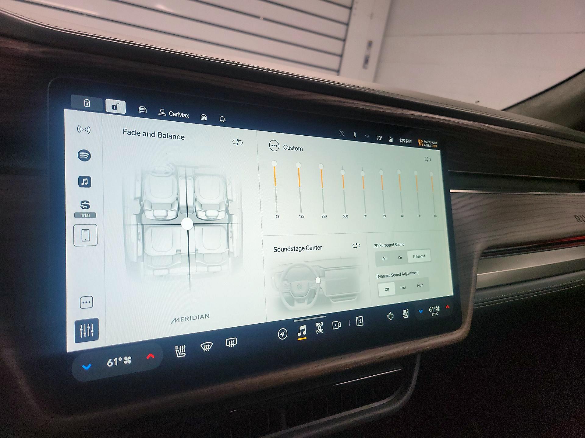 Thumbnail: 2022 Rivian R1T - 15