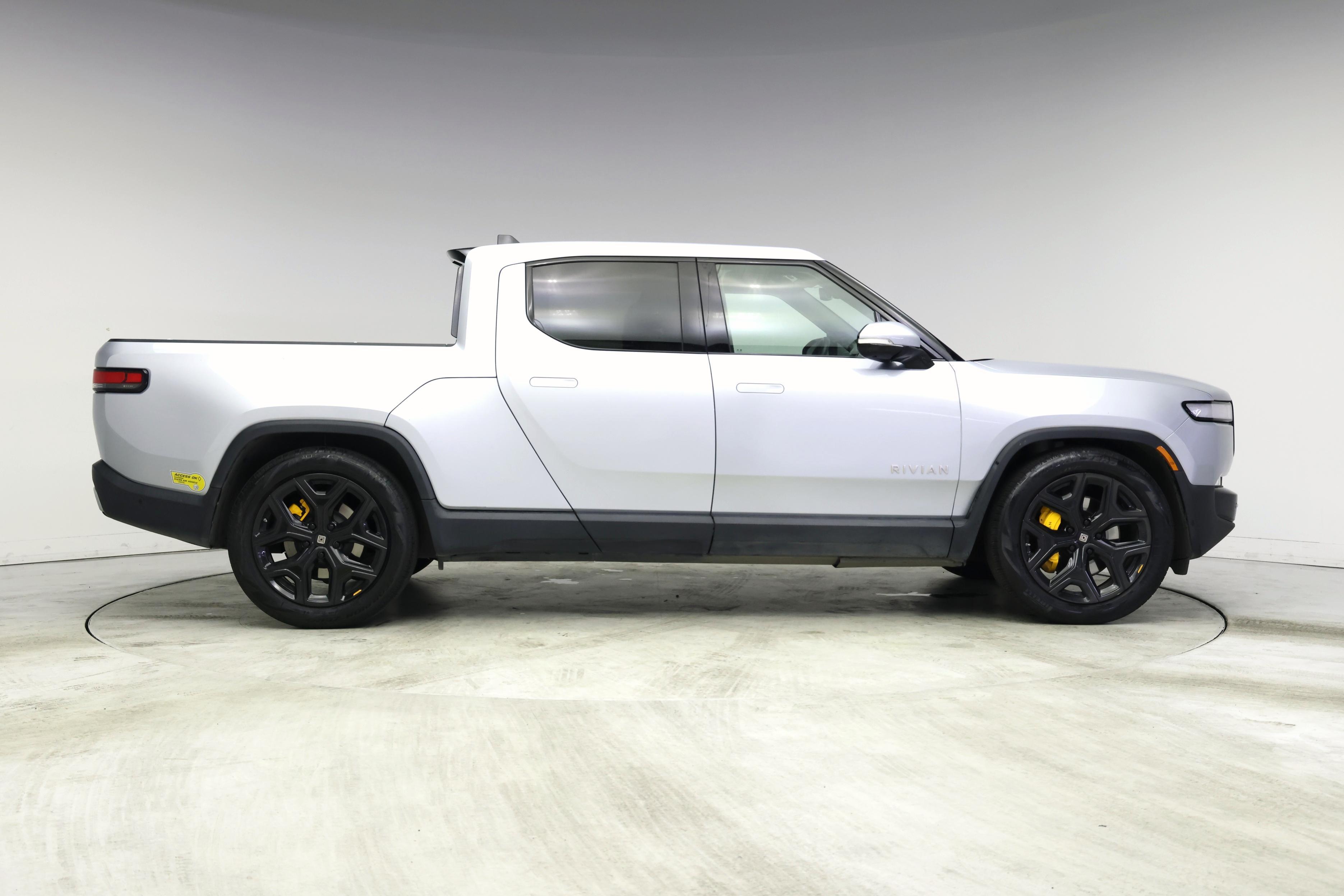 Thumbnail: 2022 Rivian R1T - 7
