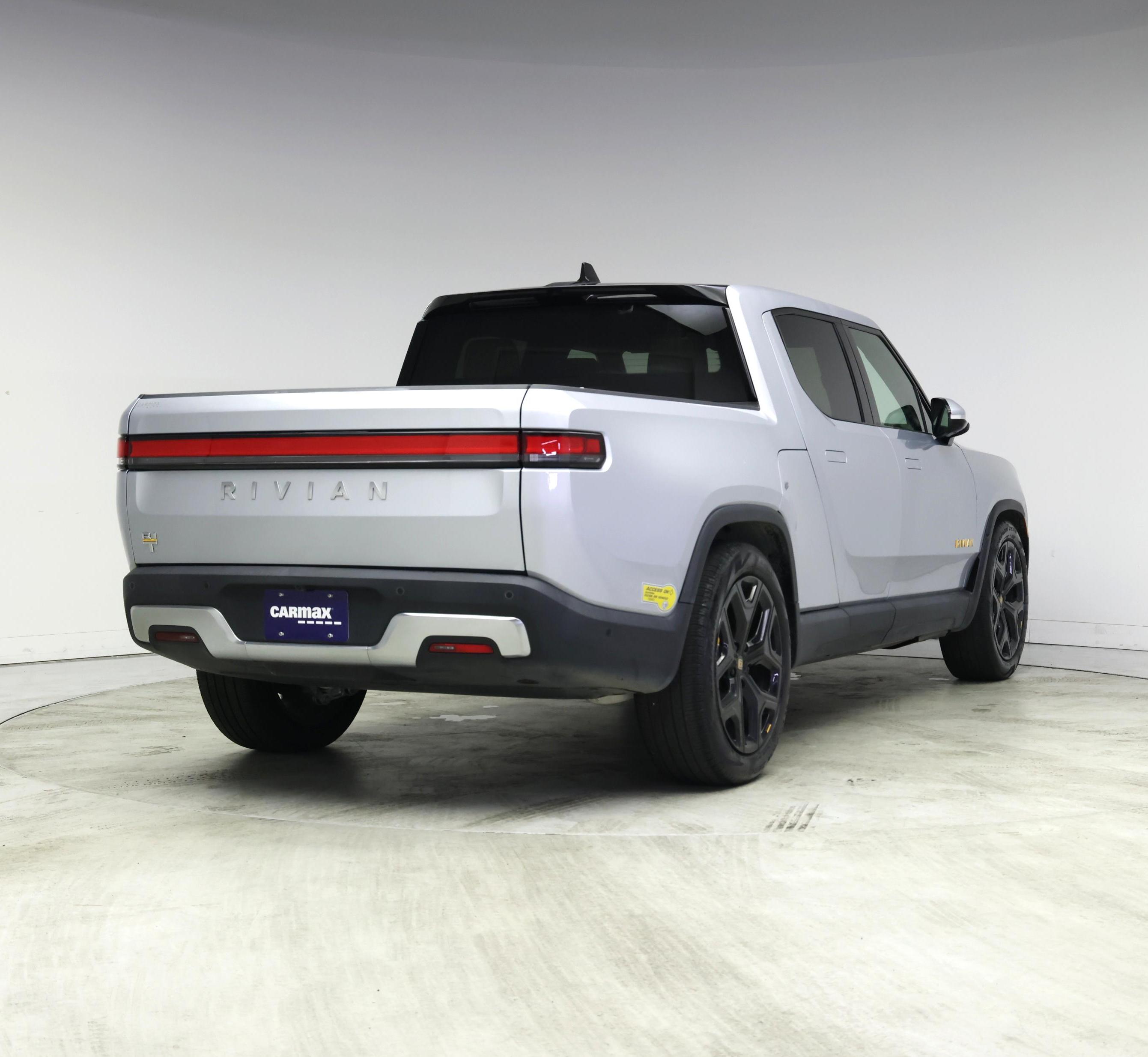 Thumbnail: 2022 Rivian R1T - 8