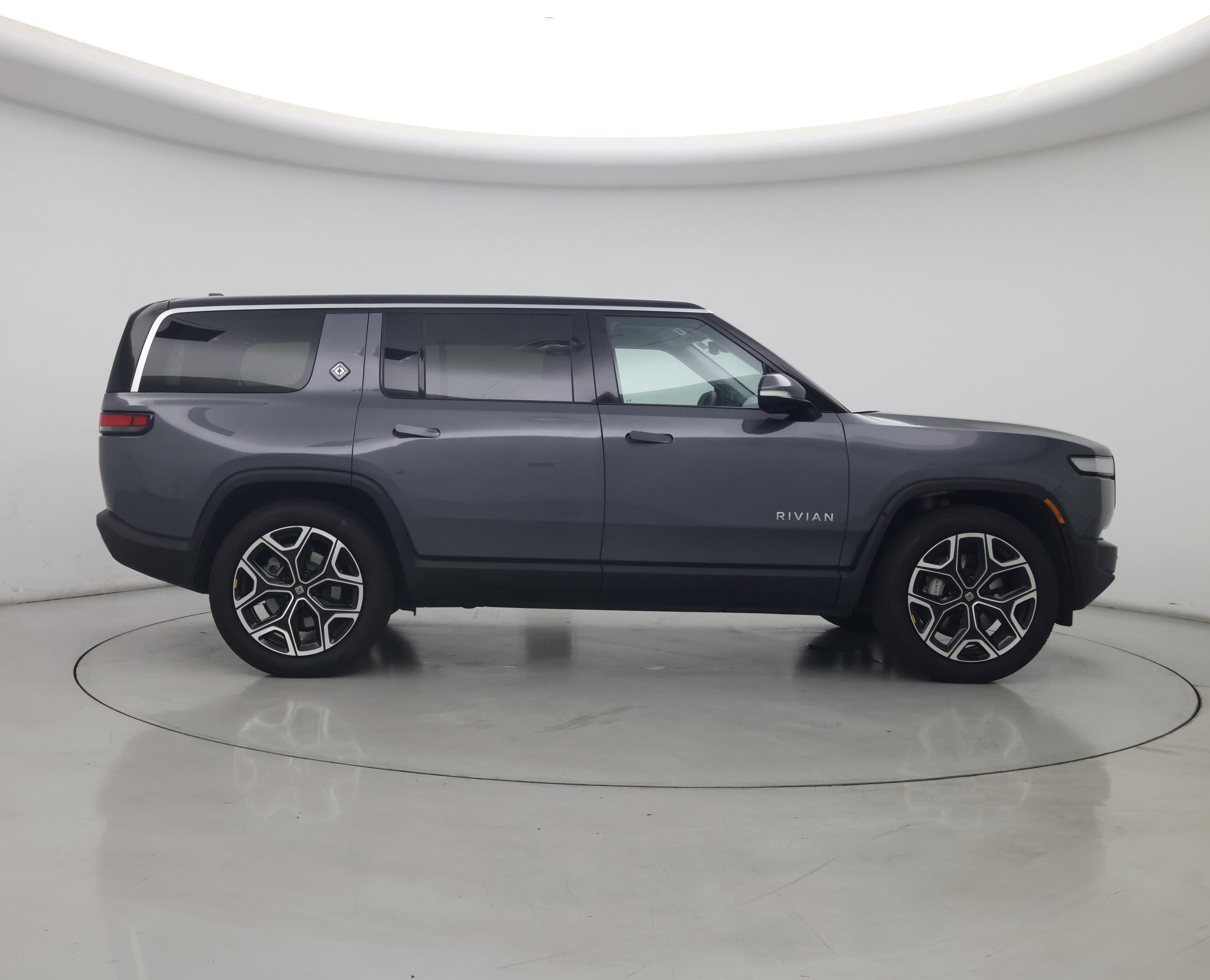 Thumbnail: 2024 Rivian R1S - 7