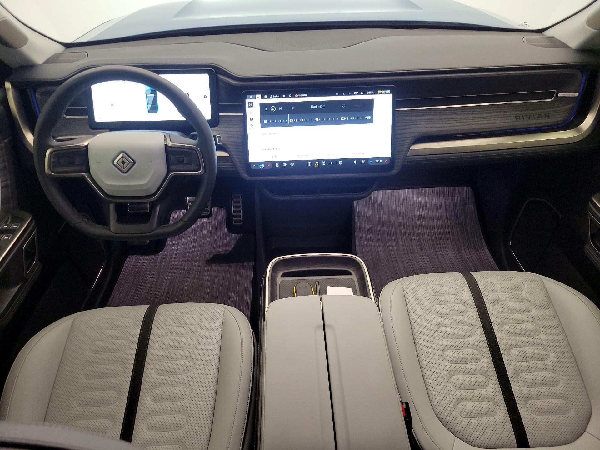 Thumbnail: 2024 Rivian R1S - 9