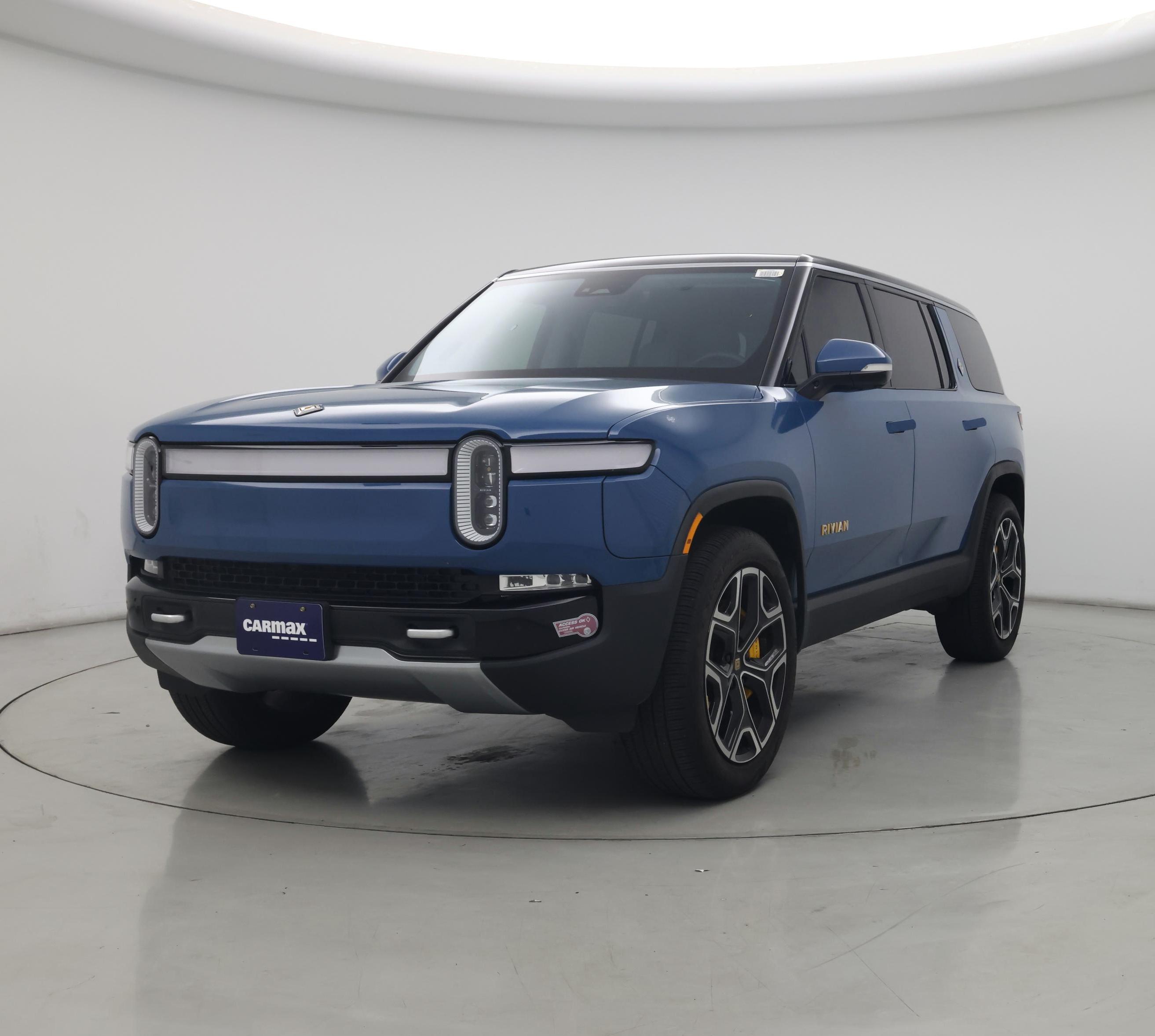 Thumbnail: 2024 Rivian R1S - 4