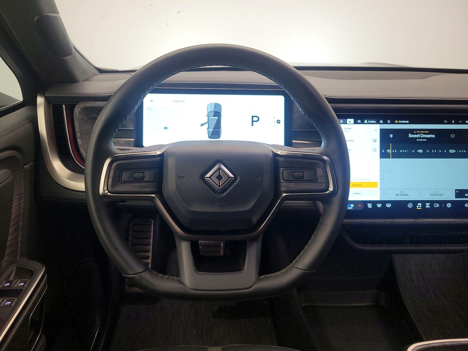 Thumbnail: 2022 Rivian R1S - 10