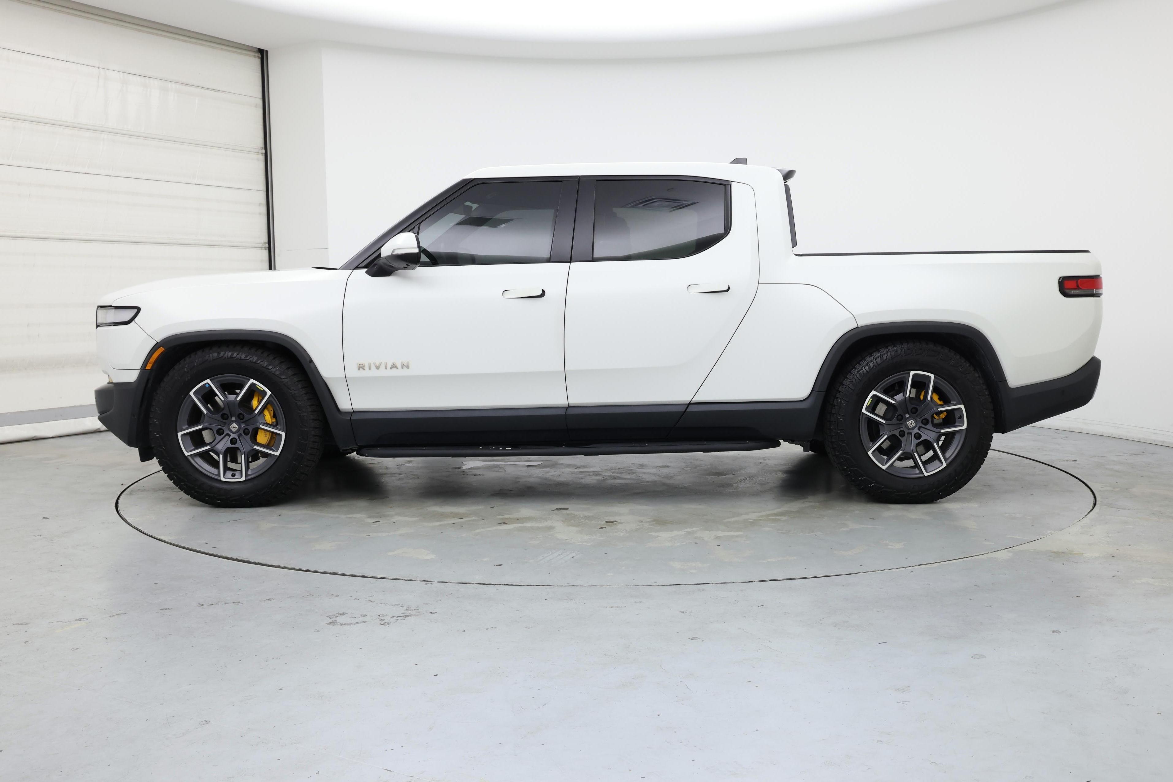 Thumbnail: 2022 Rivian R1T - 3