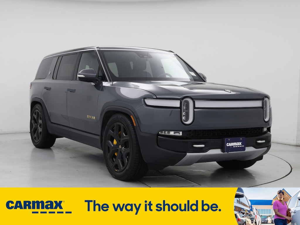 2023 Rivian R1S Adventure
