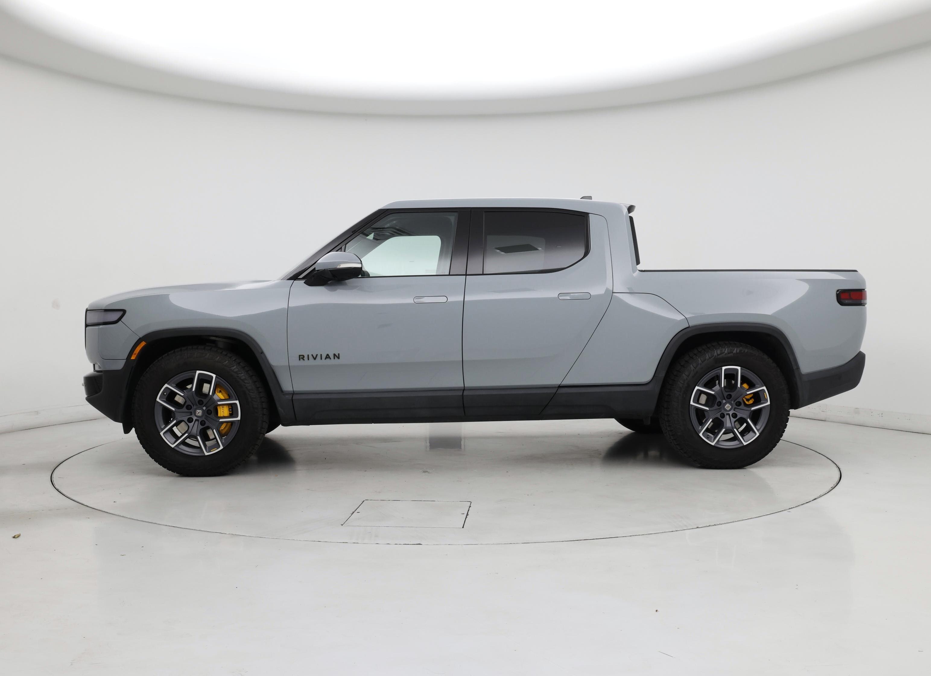 Thumbnail: 2022 Rivian R1T - 3