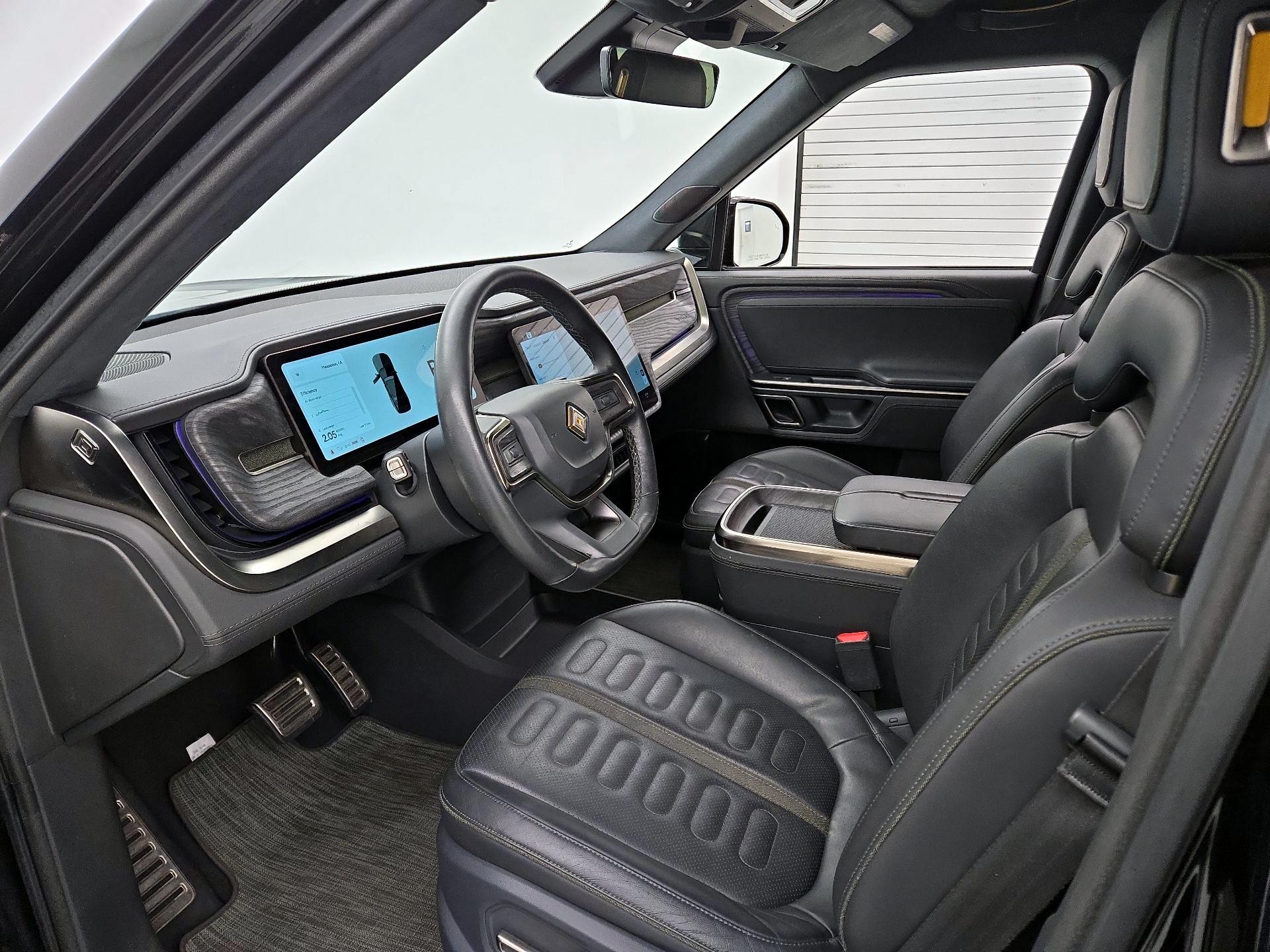 Thumbnail: 2022 Rivian R1S - 11