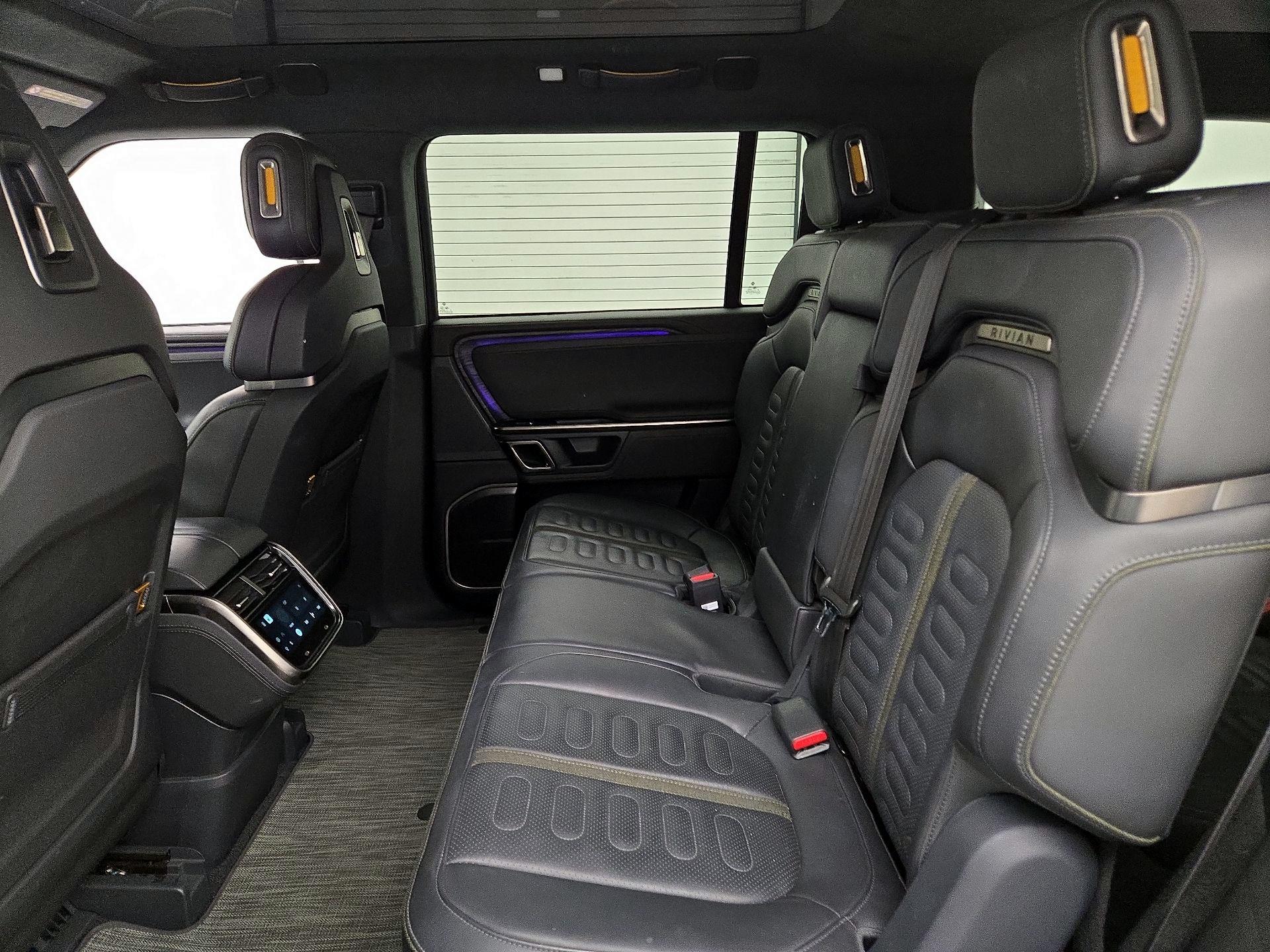 Thumbnail: 2022 Rivian R1S - 20