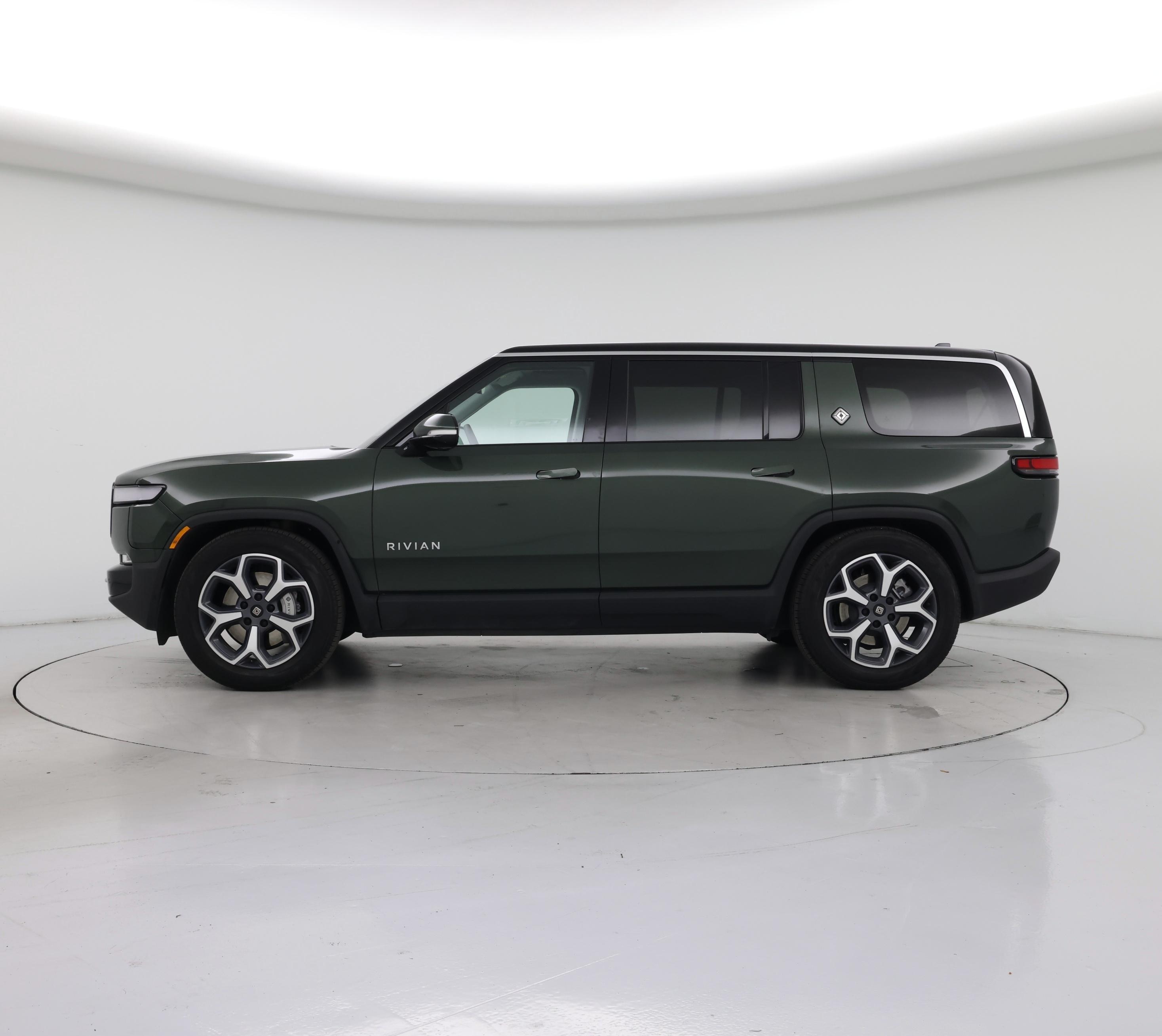 Thumbnail: 2024 Rivian R1S - 3