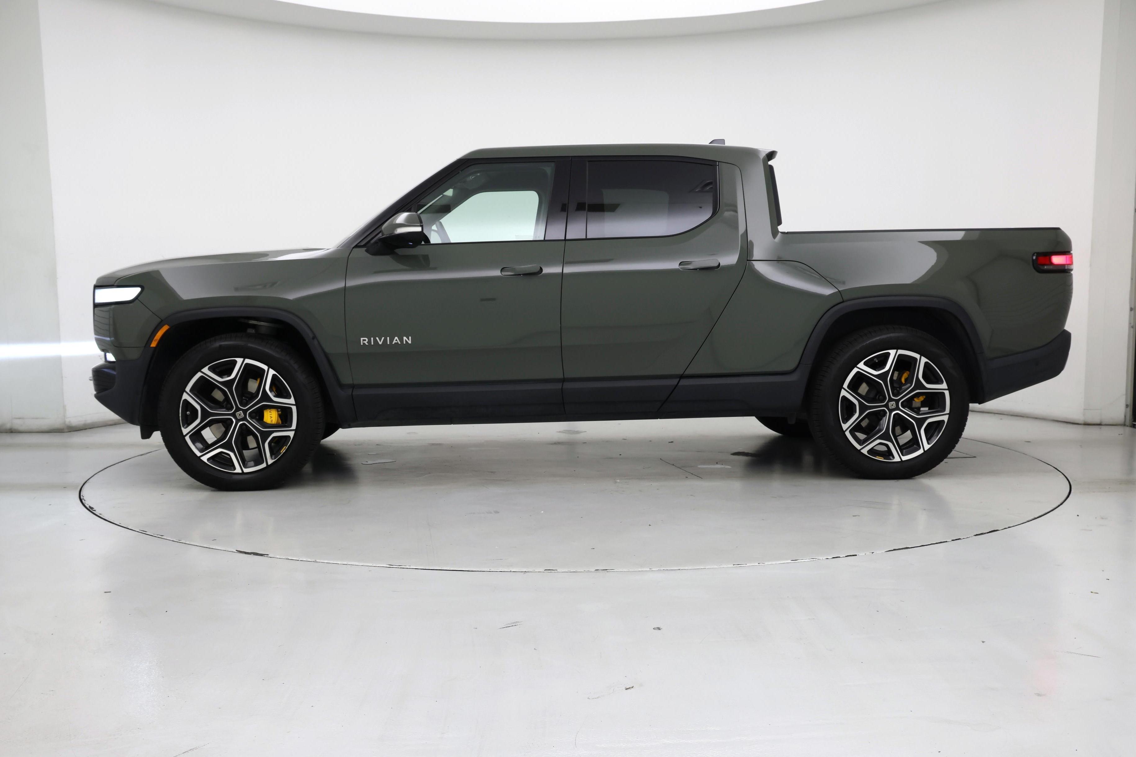Thumbnail: 2022 Rivian R1T - 3
