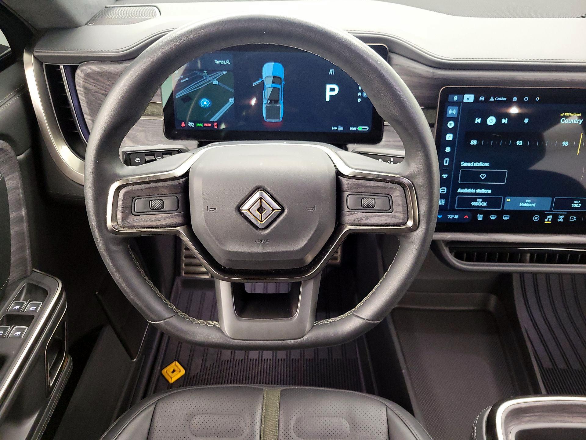 Thumbnail: 2022 Rivian R1T - 10