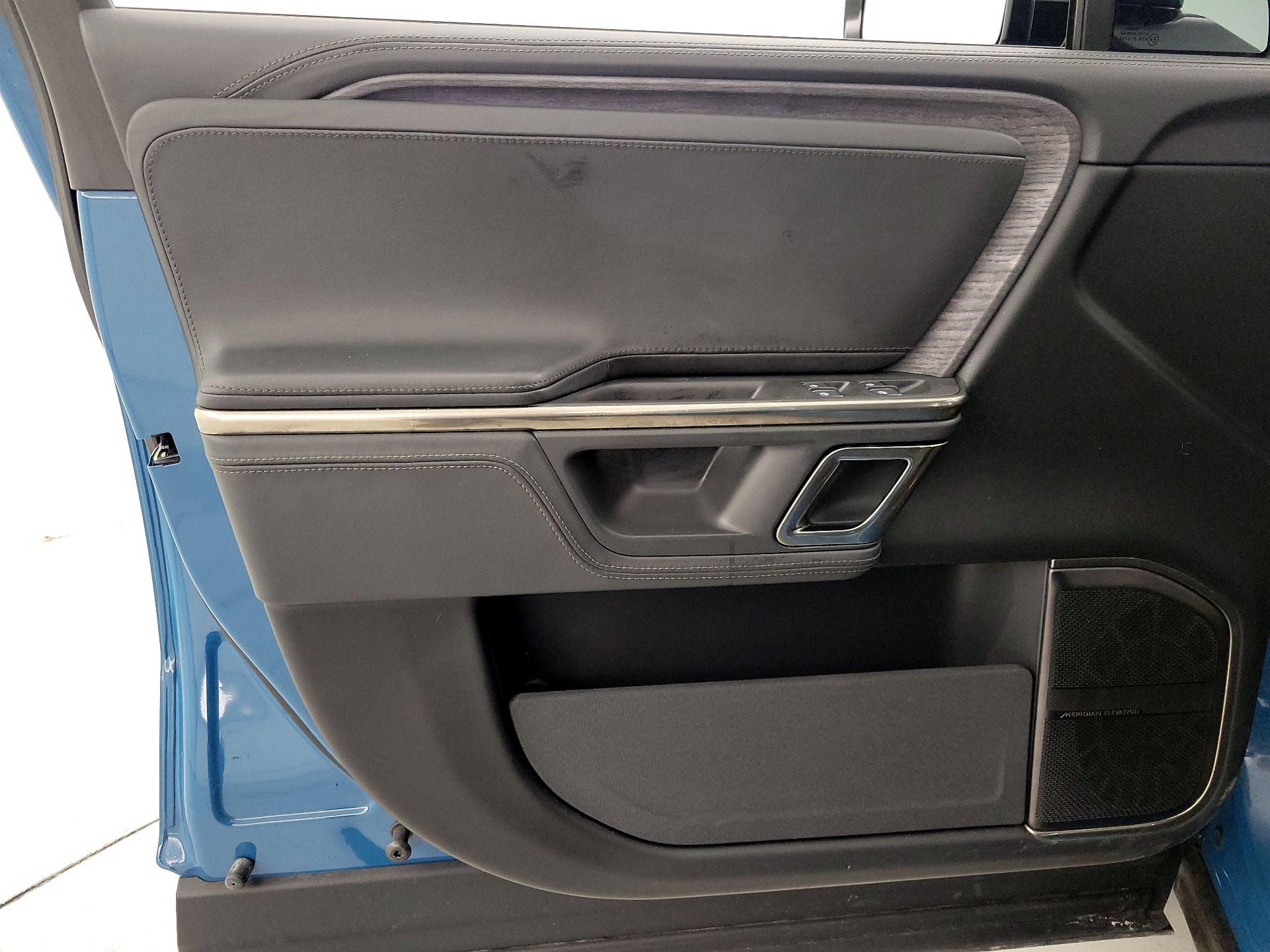 Thumbnail: 2022 Rivian R1T - 12