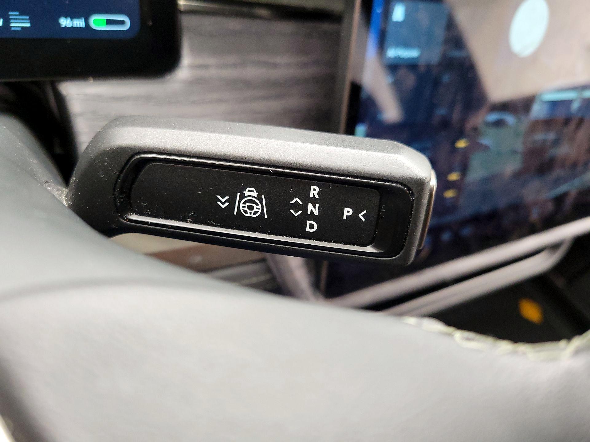 Thumbnail: 2022 Rivian R1T - 16