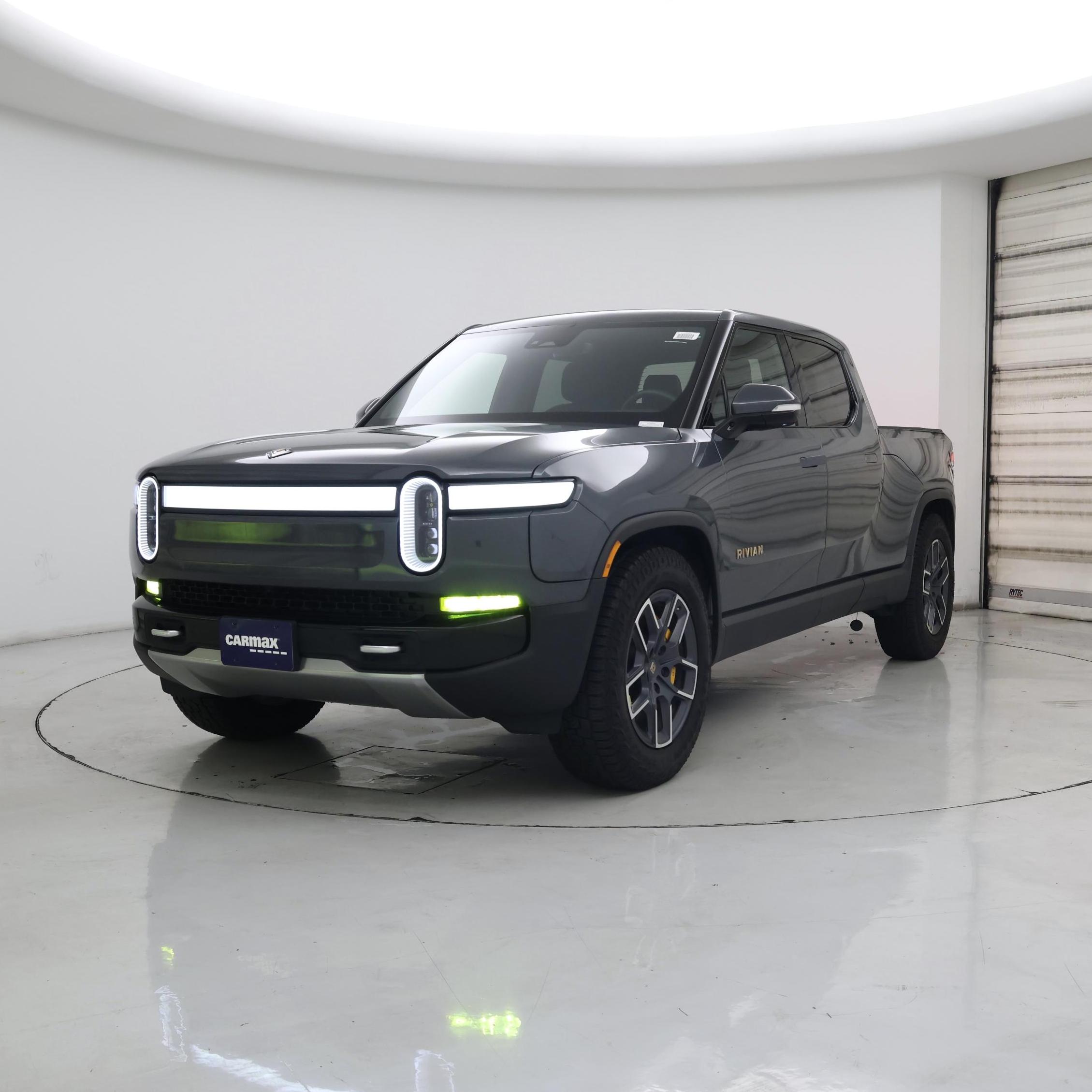 Thumbnail: 2022 Rivian R1T - 4