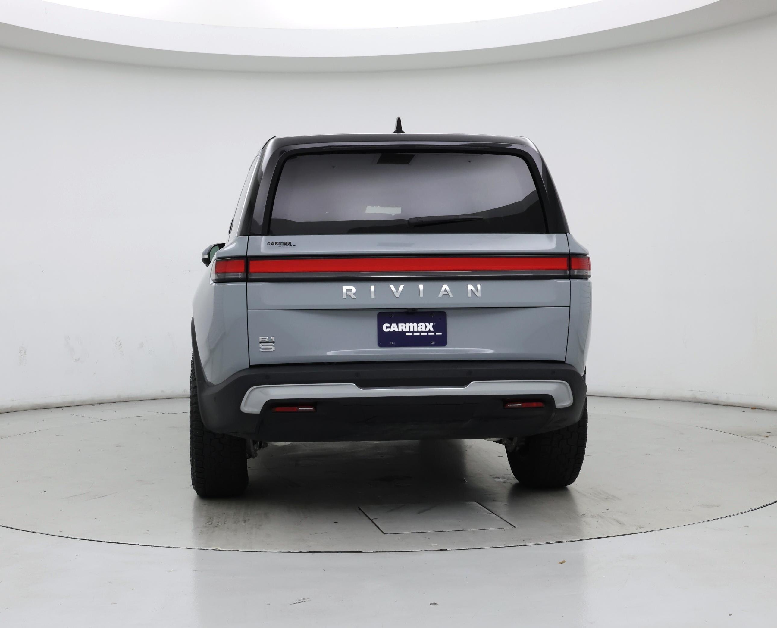 Thumbnail: 2024 Rivian R1S - 6