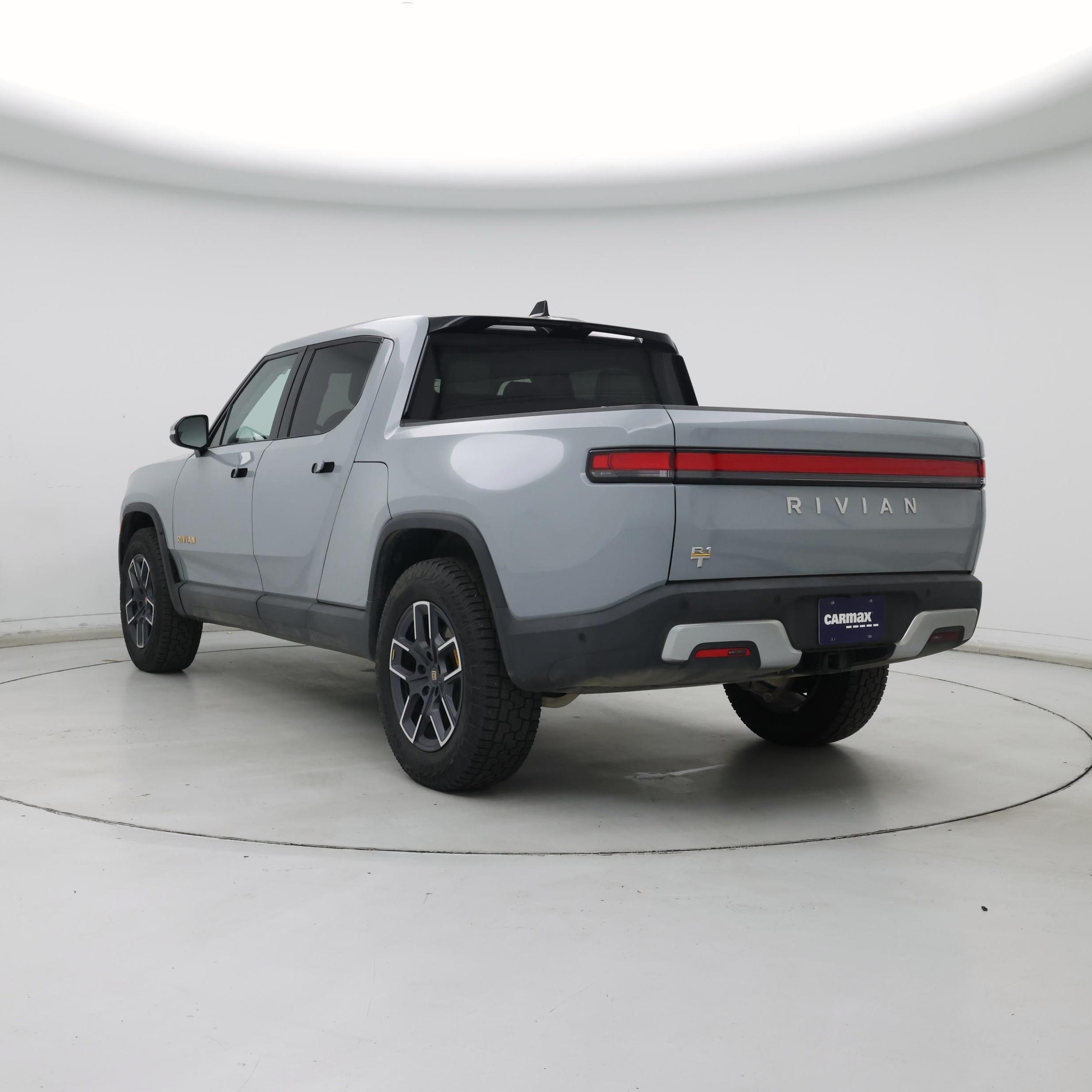 Thumbnail: 2023 Rivian R1T - 2