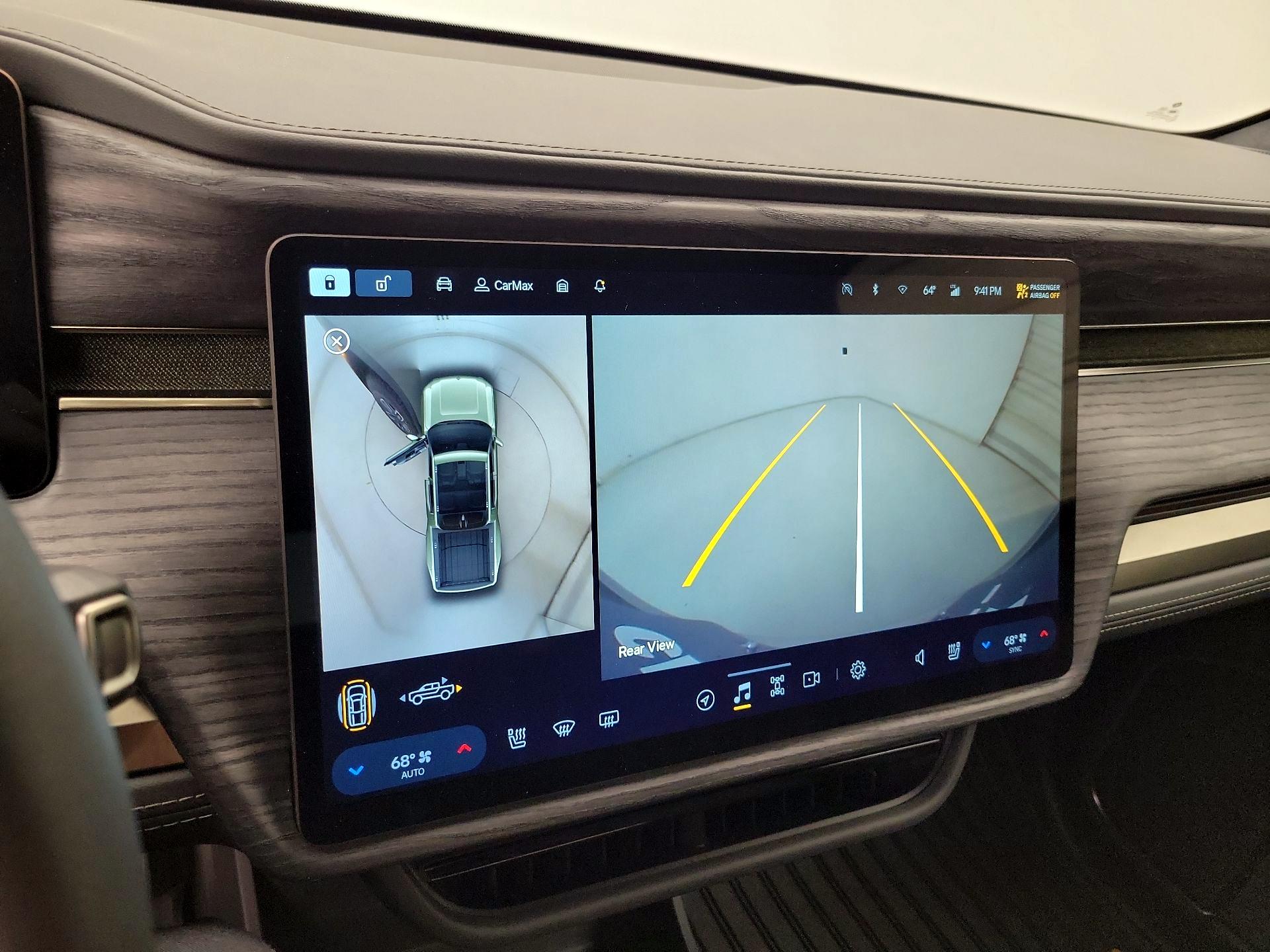 Thumbnail: 2022 Rivian R1T - 14