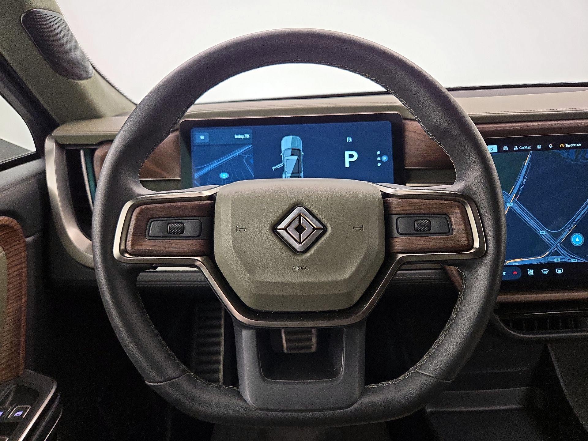 Thumbnail: 2023 Rivian R1S - 10