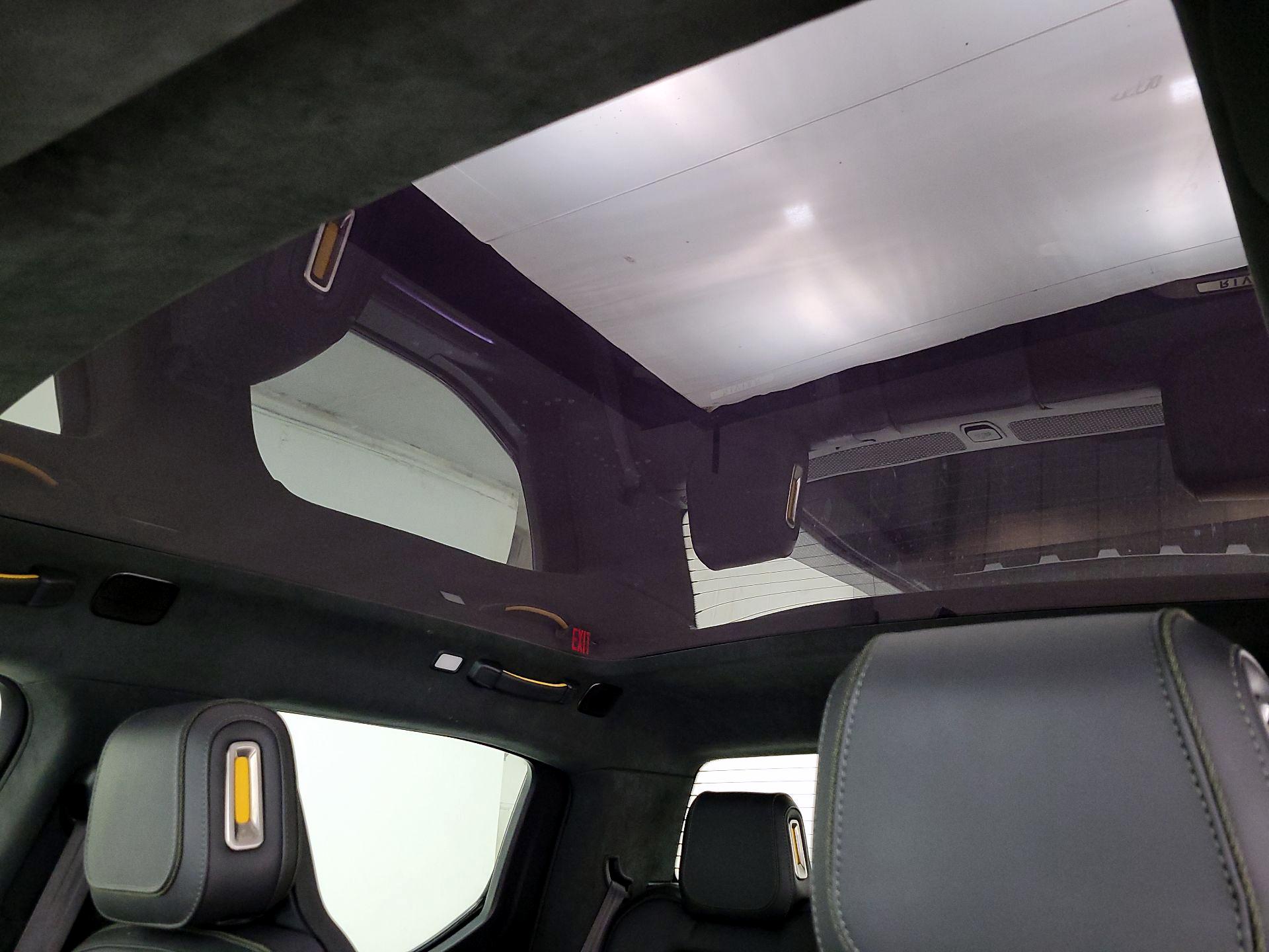 Thumbnail: 2024 Rivian R1T - 19